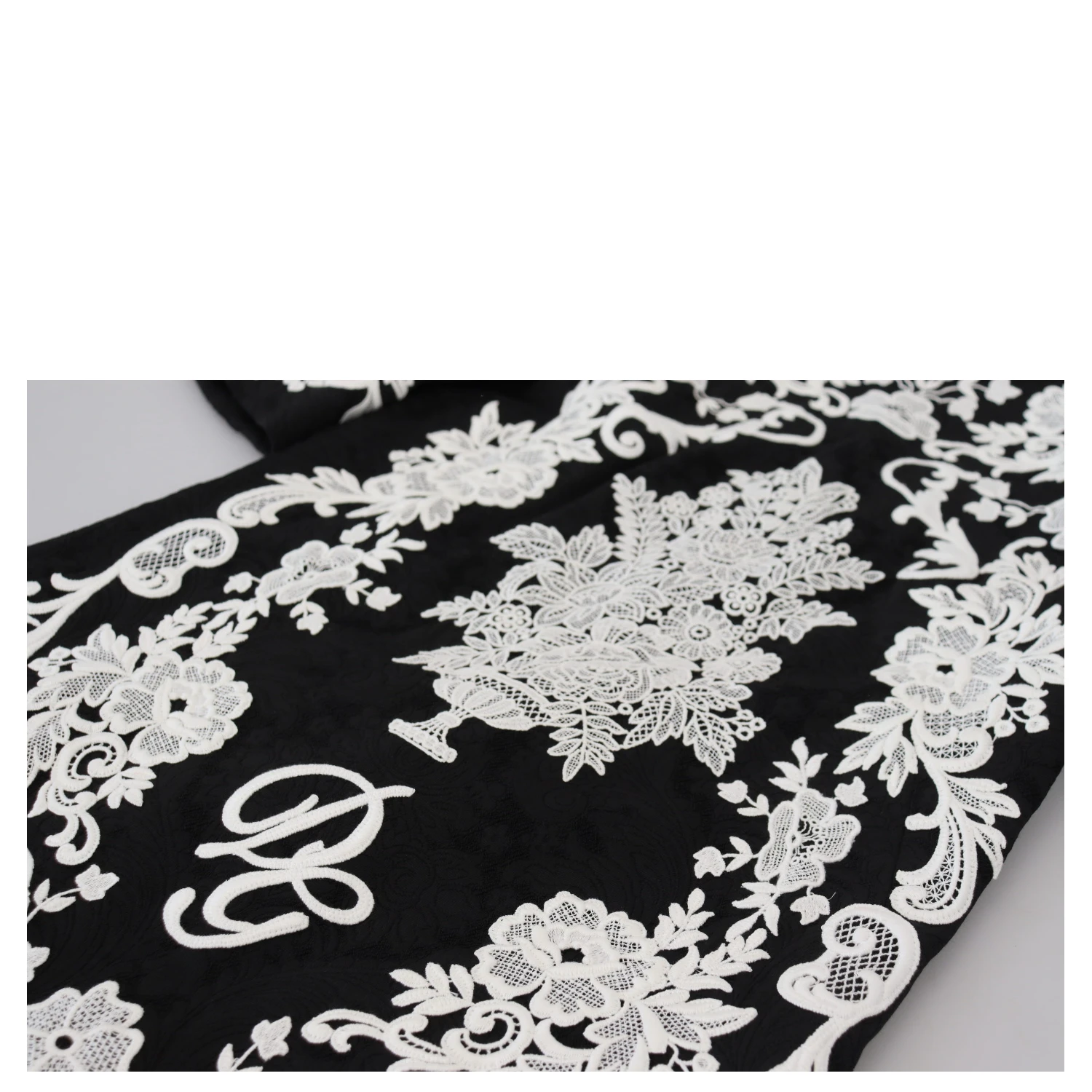 Black Lace Trim Half Sleeves A-line Dress