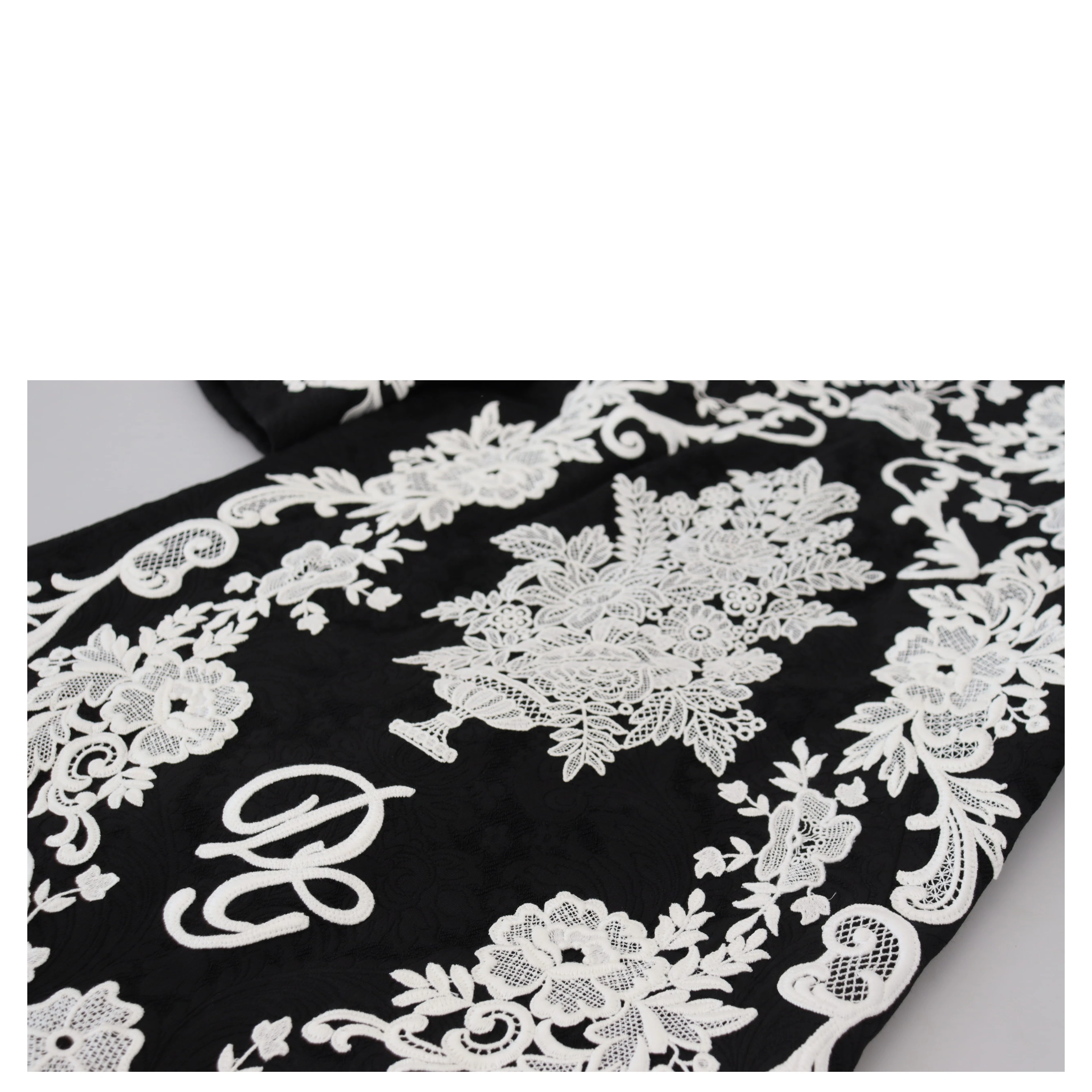 Black Lace Trim Half Sleeves A-line Dress