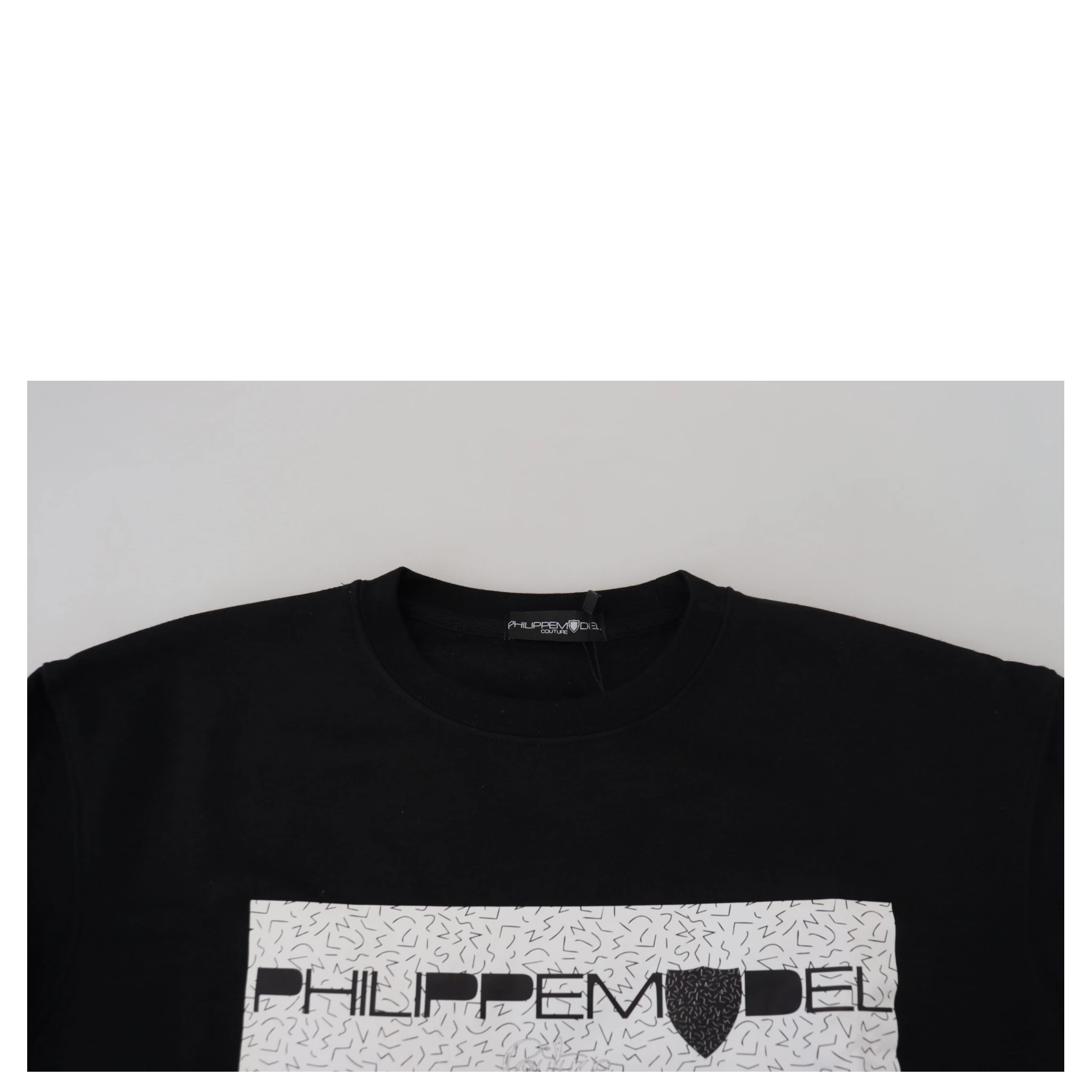 Black Printed Long Sleeves Pullover Sweater