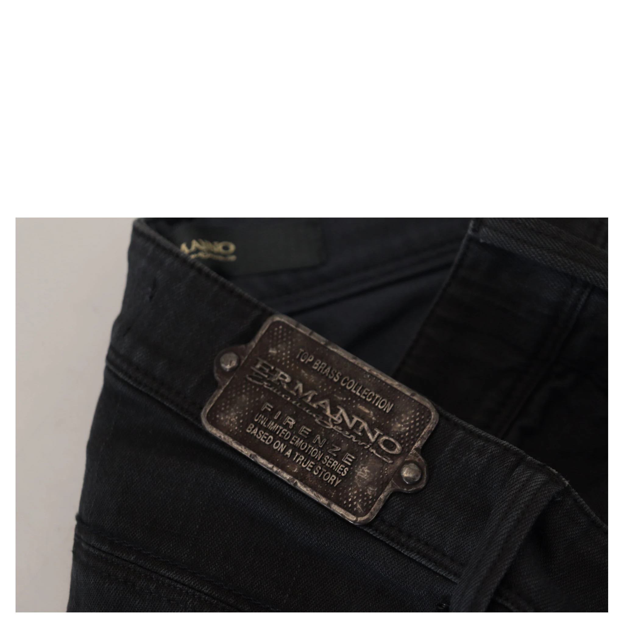 Black Cotton Slim Fit Women Denim Jeans