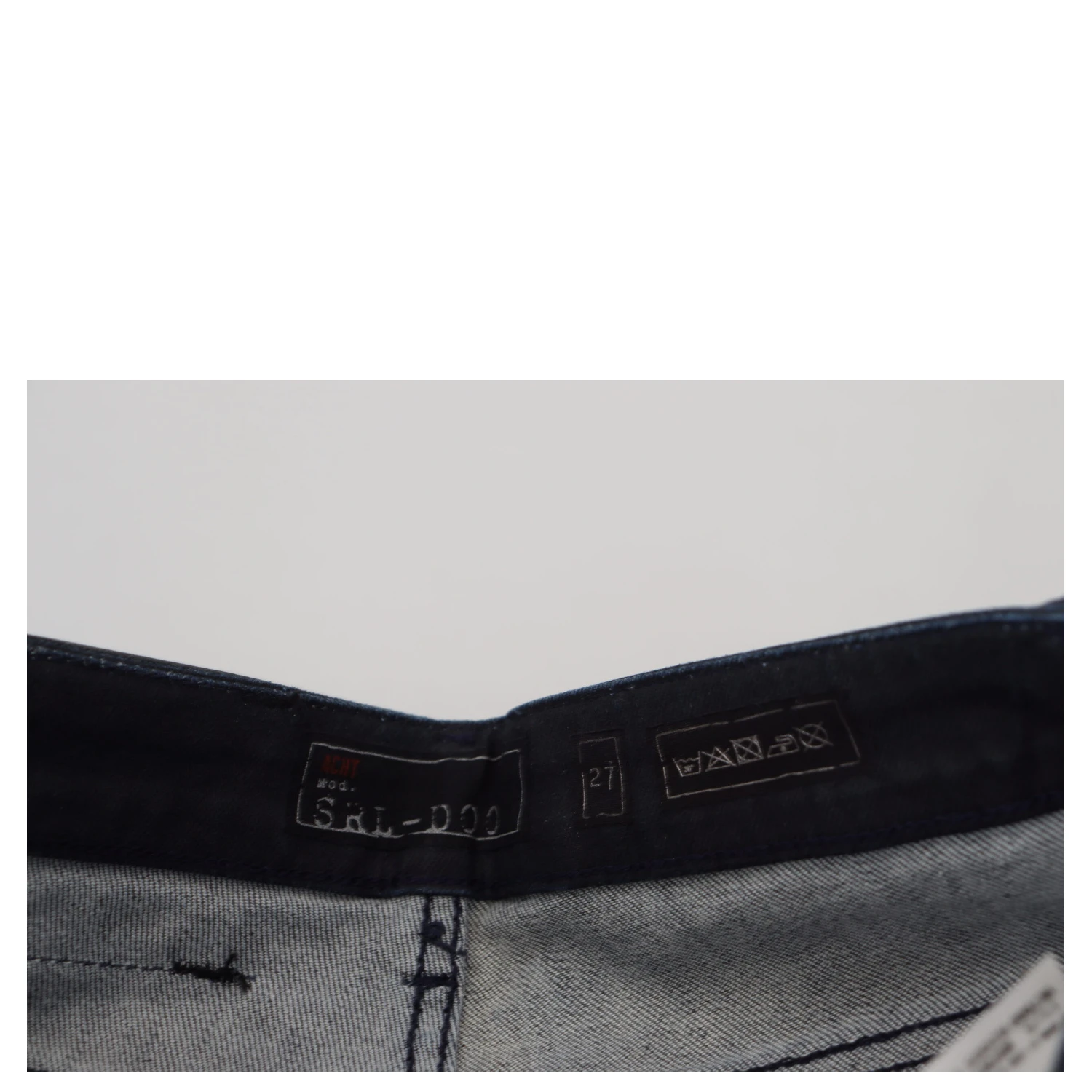 Blue Washed Low Waist Slim Fit Cotton Denim Jeans