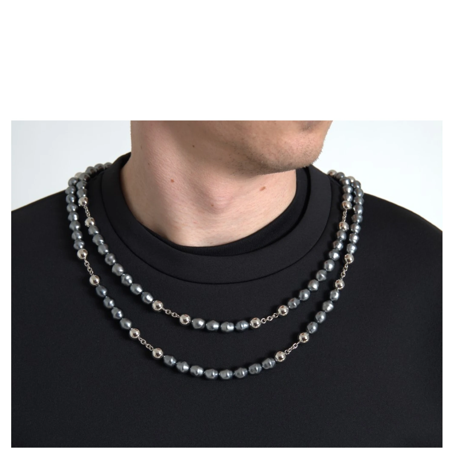 Black Necklace Embellished Polyester T-shirt
