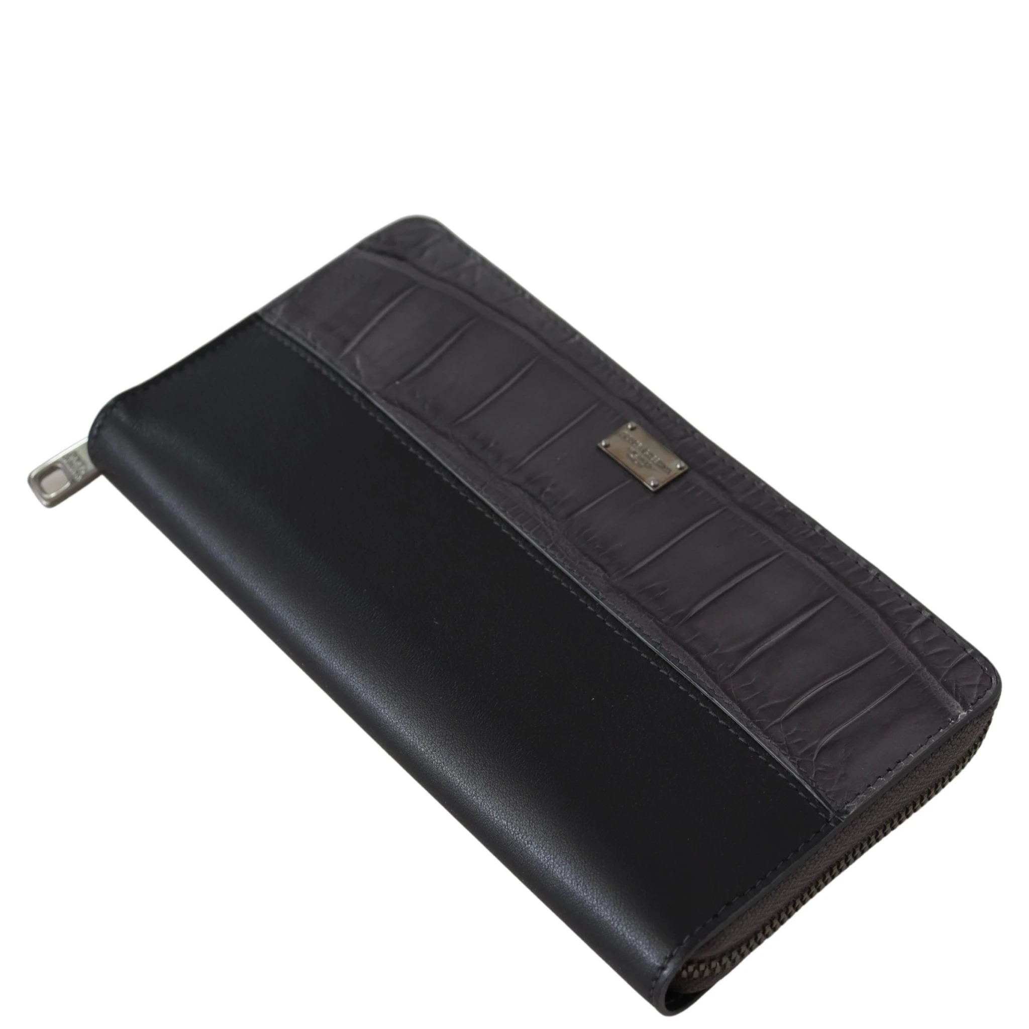 Black Zip Around Continental Clutch Leather Wallet