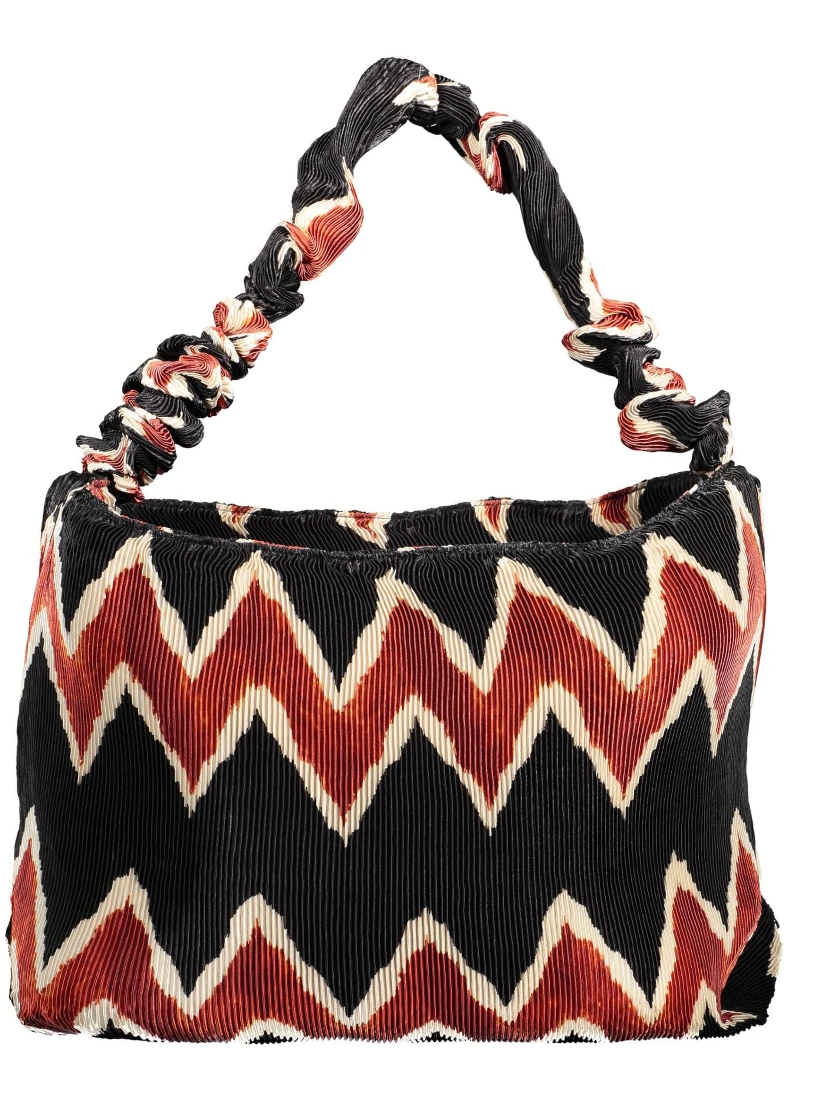 Pleated hobo shoulder bag with a zigzag pattern