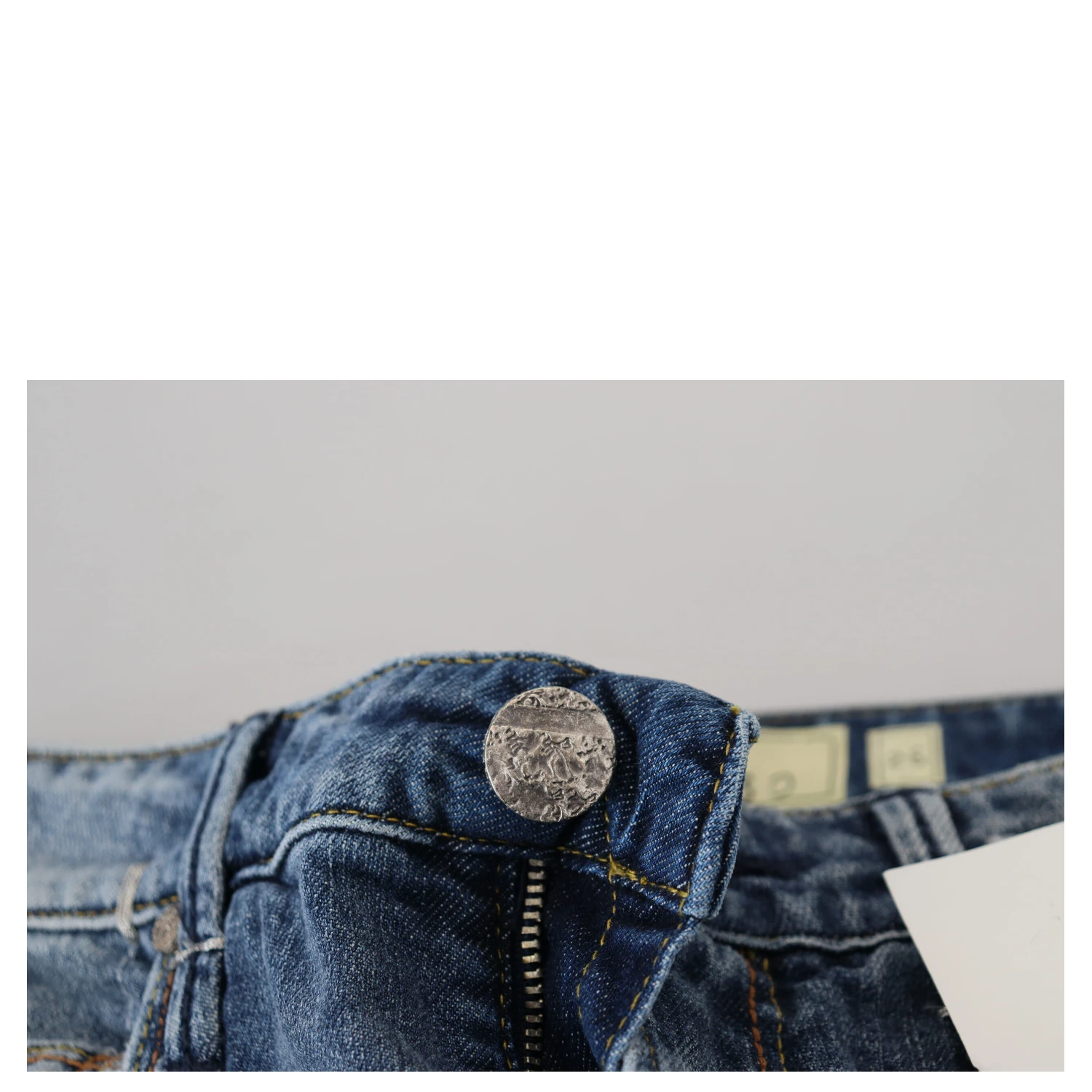 Blue Washed Cotton Low Waist Women Casual Jeans