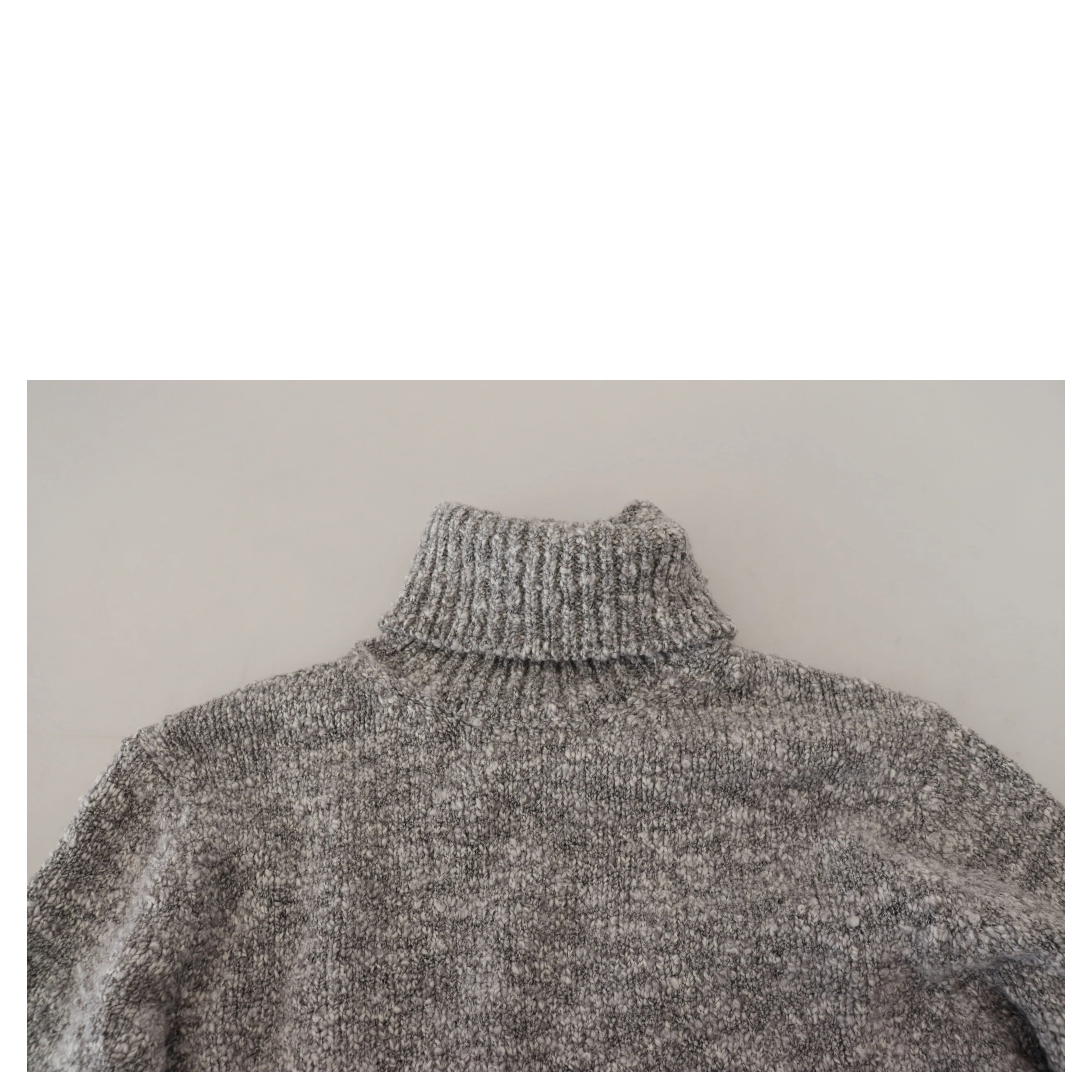 Gray Wool Knit Turtleneck Pullover Sweater