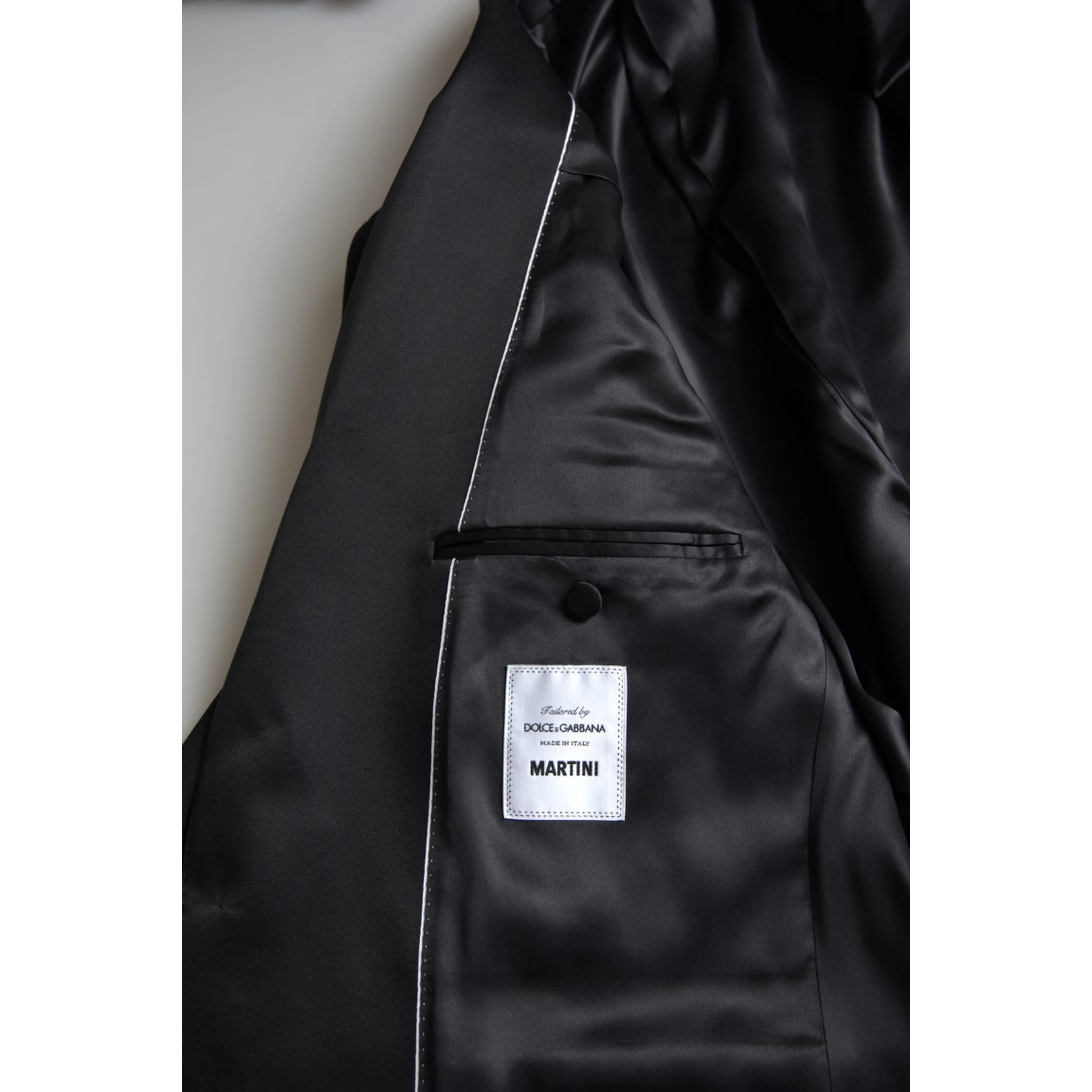 Black 2 Piece Single Breasted MARTINI Suit