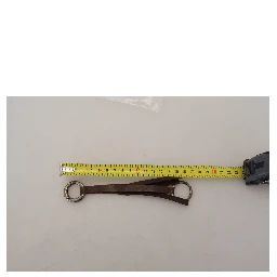 Brown Leather Silver Tone Metal Keyring Keychain