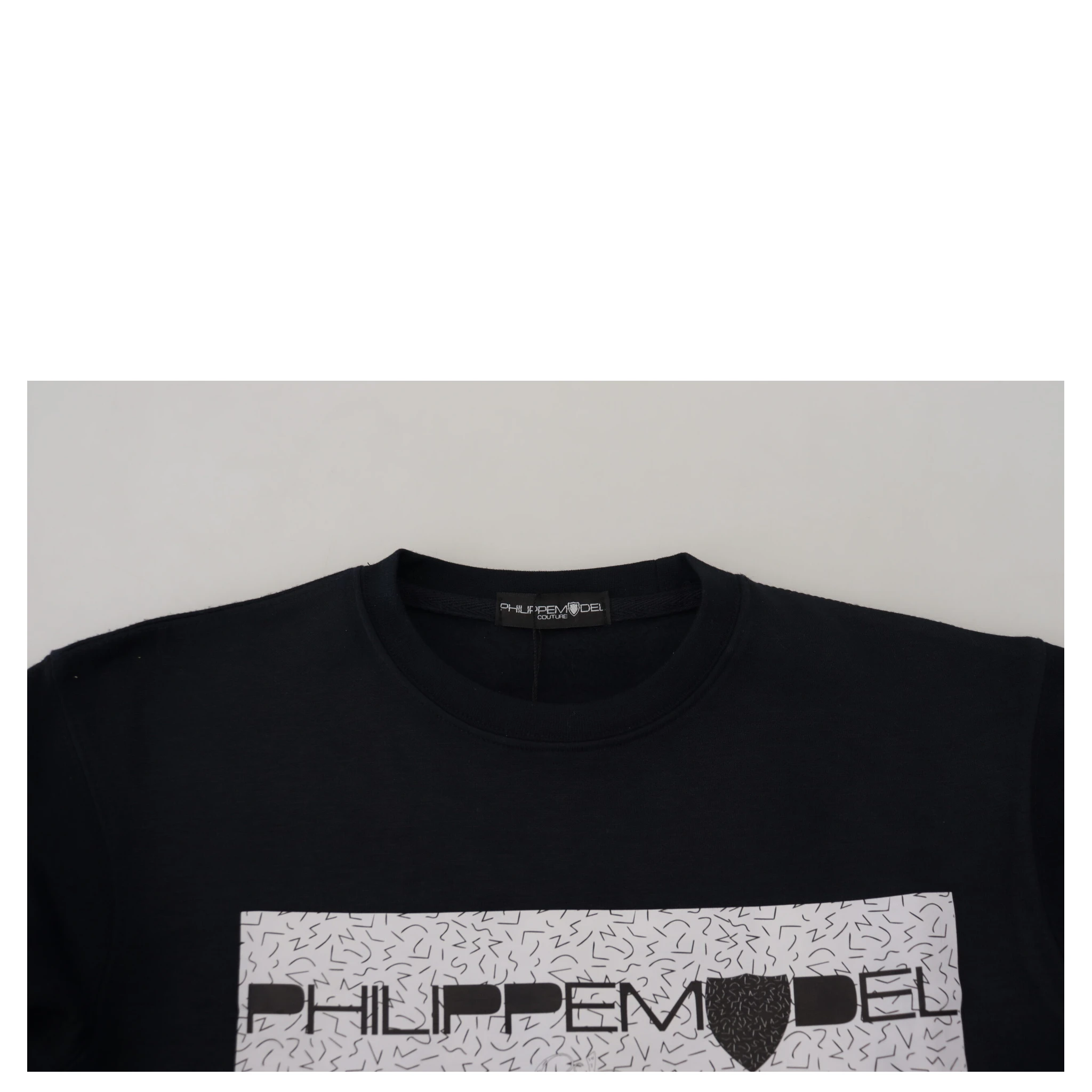 Black Printed Long Sleeves Pullover Sweater