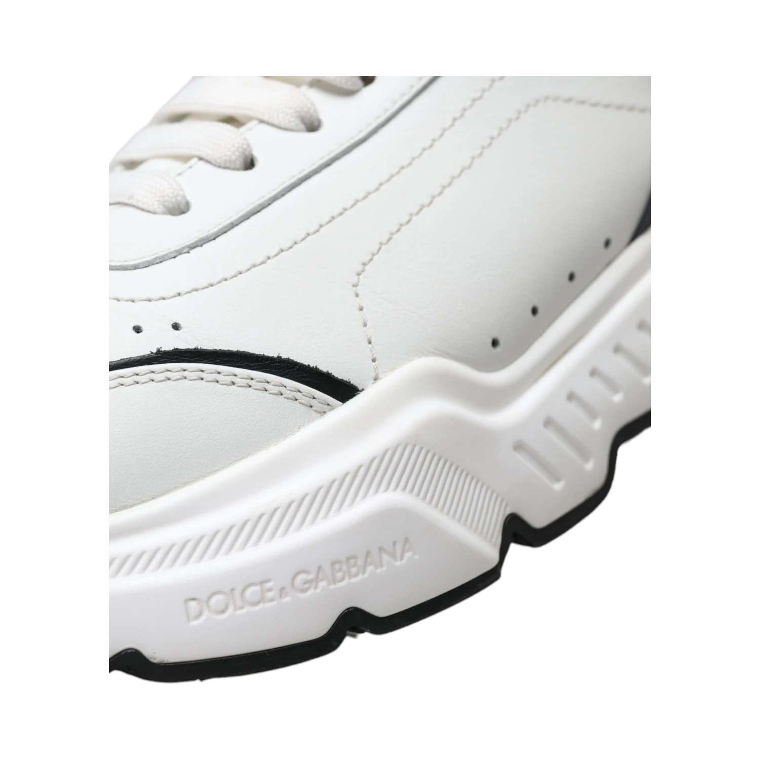 White Black Low Top Daymaster Sneakers Shoes