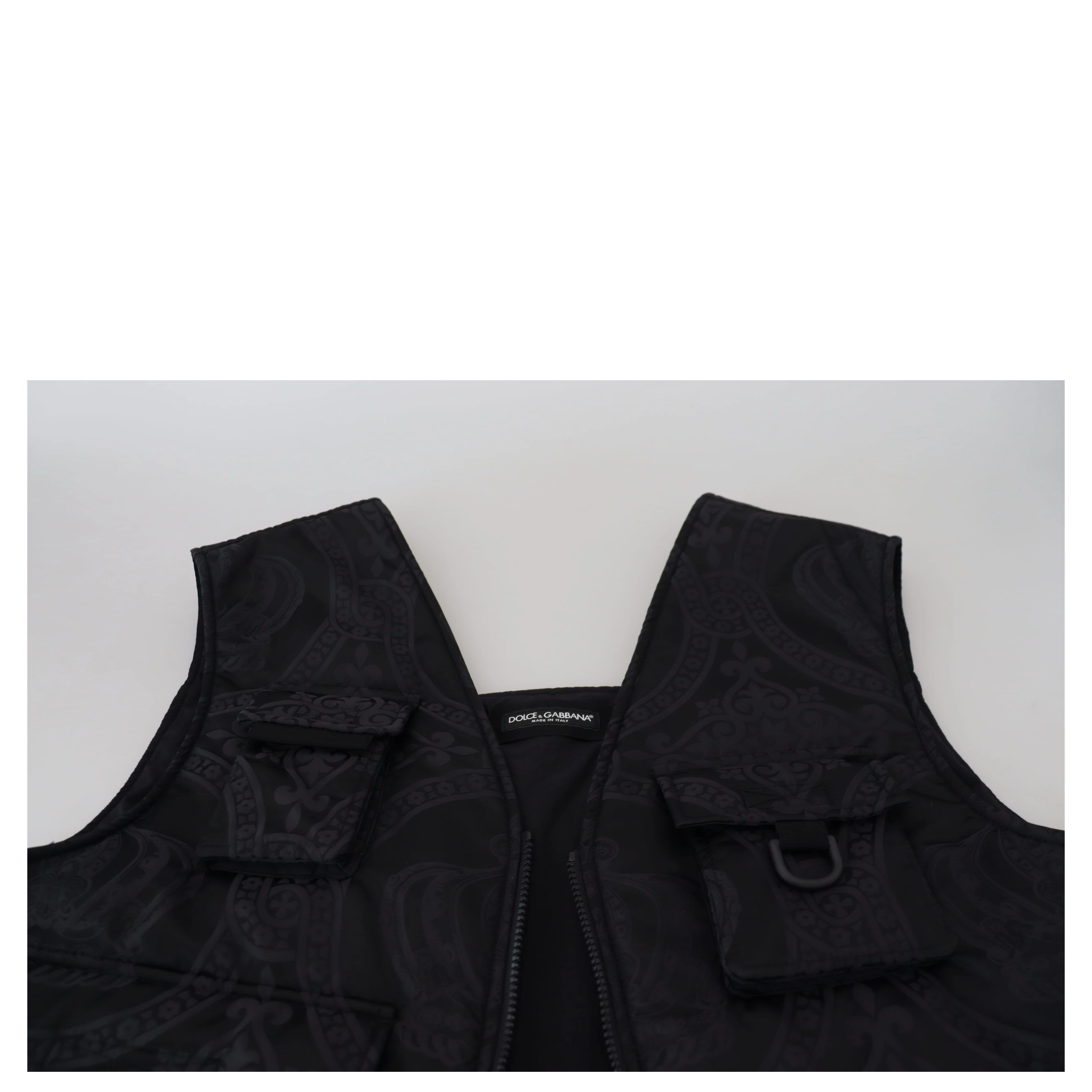Black Nylon Full Zip Sleeveless Jacket