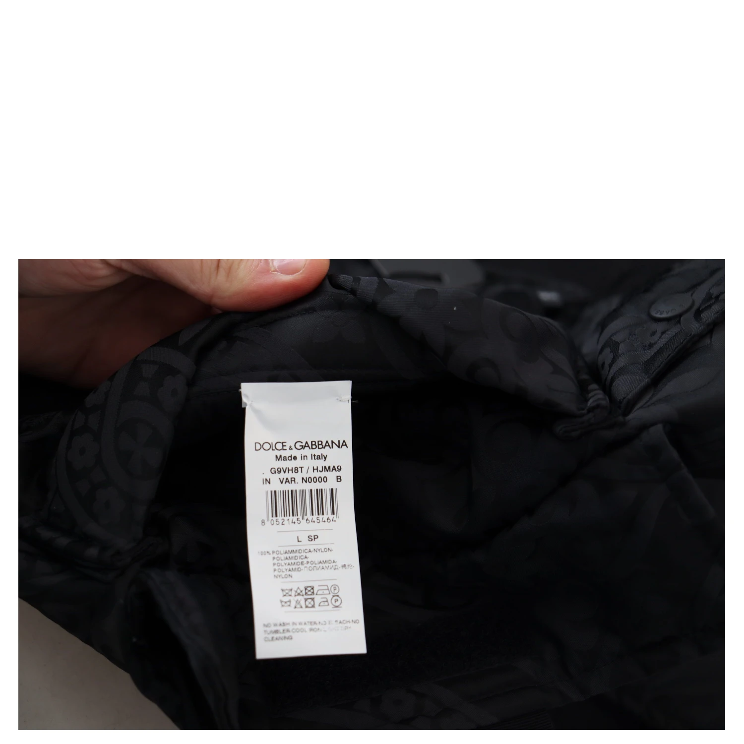Black Nylon Full Zip Sleeveless Jacket