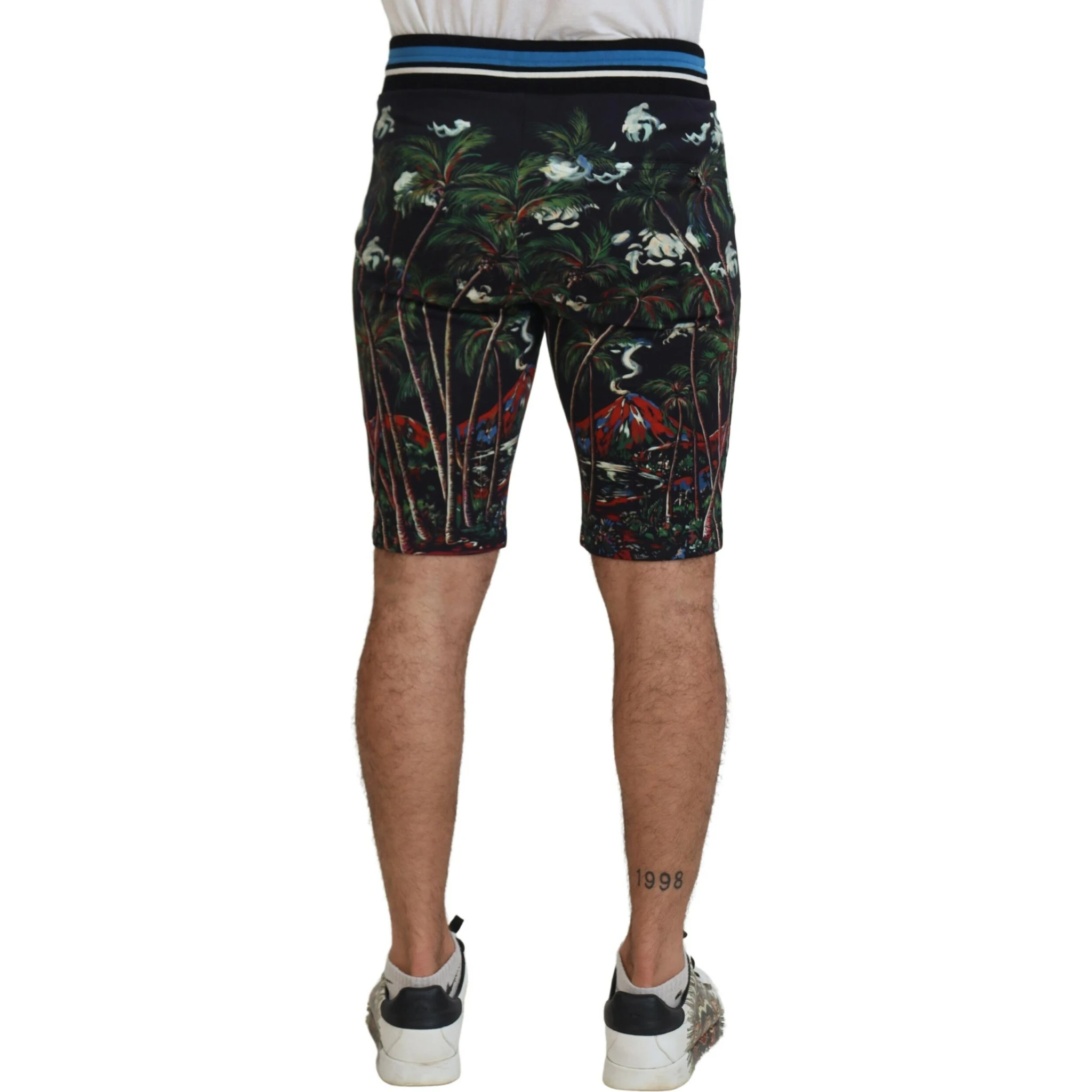 Black Cotton Volcano Print Casual Shorts