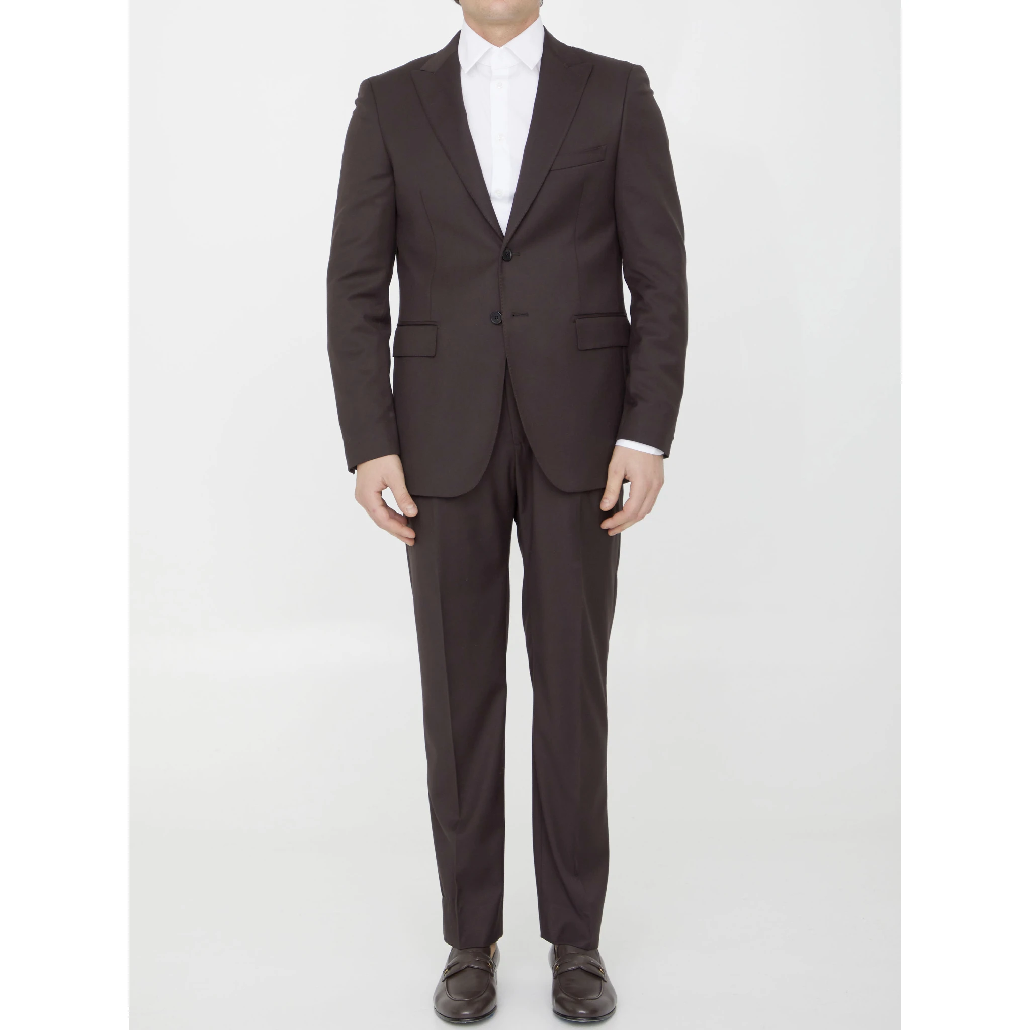 Suit in viscose blend