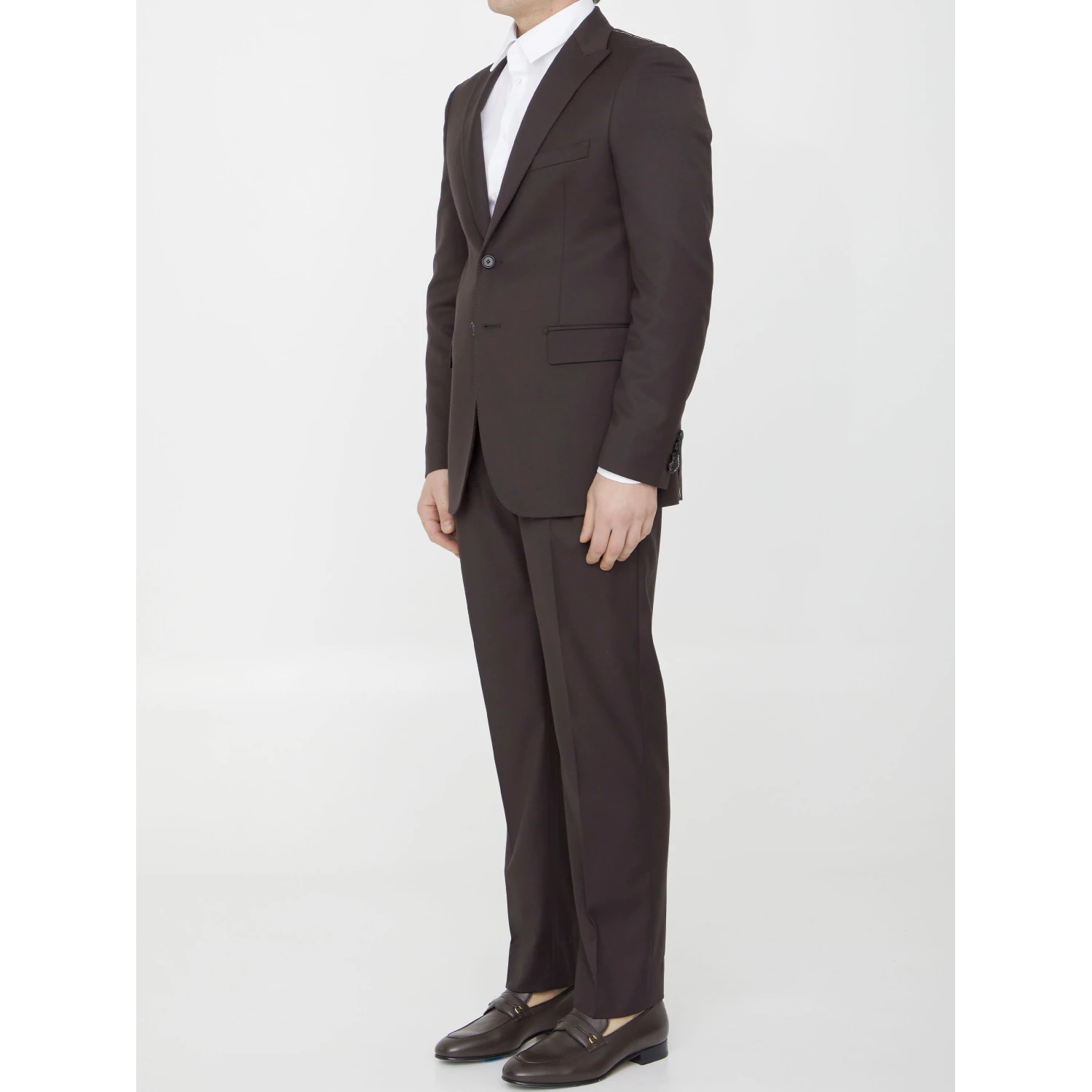 Suit in viscose blend