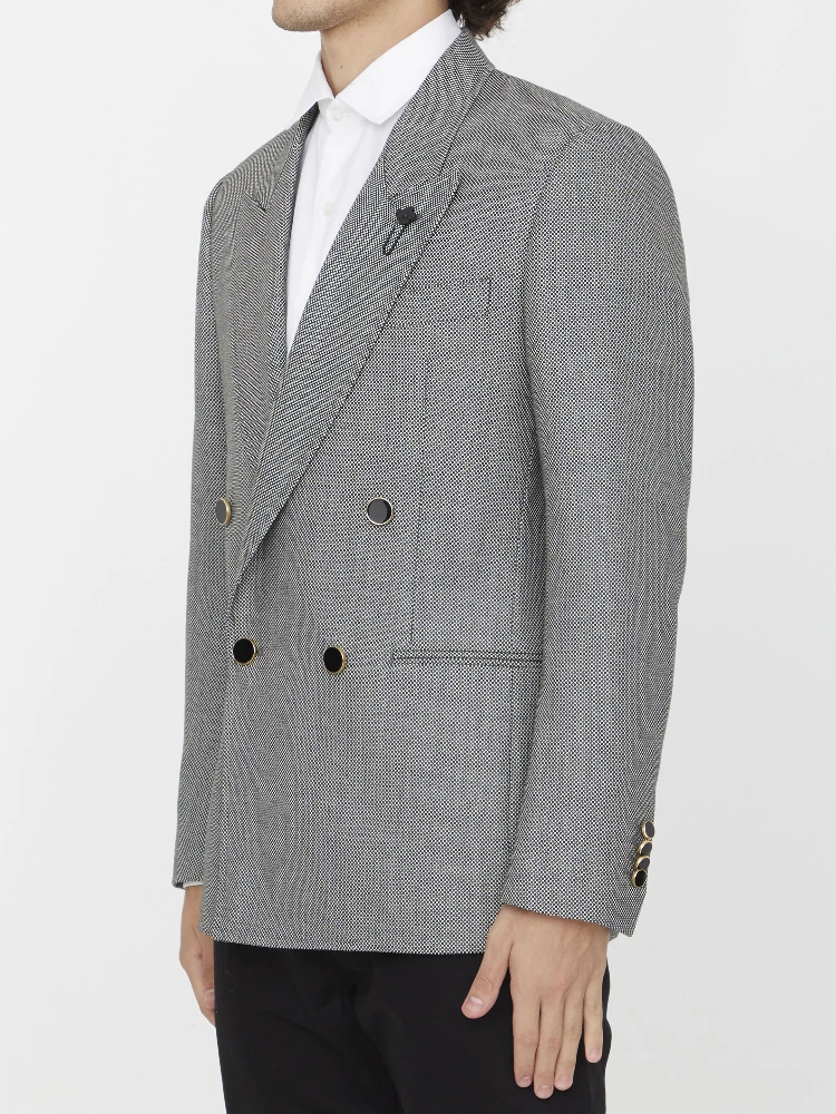 Double-breasted wool jacket alternative