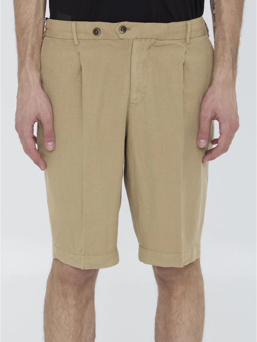 Elasticated bermuda shorts