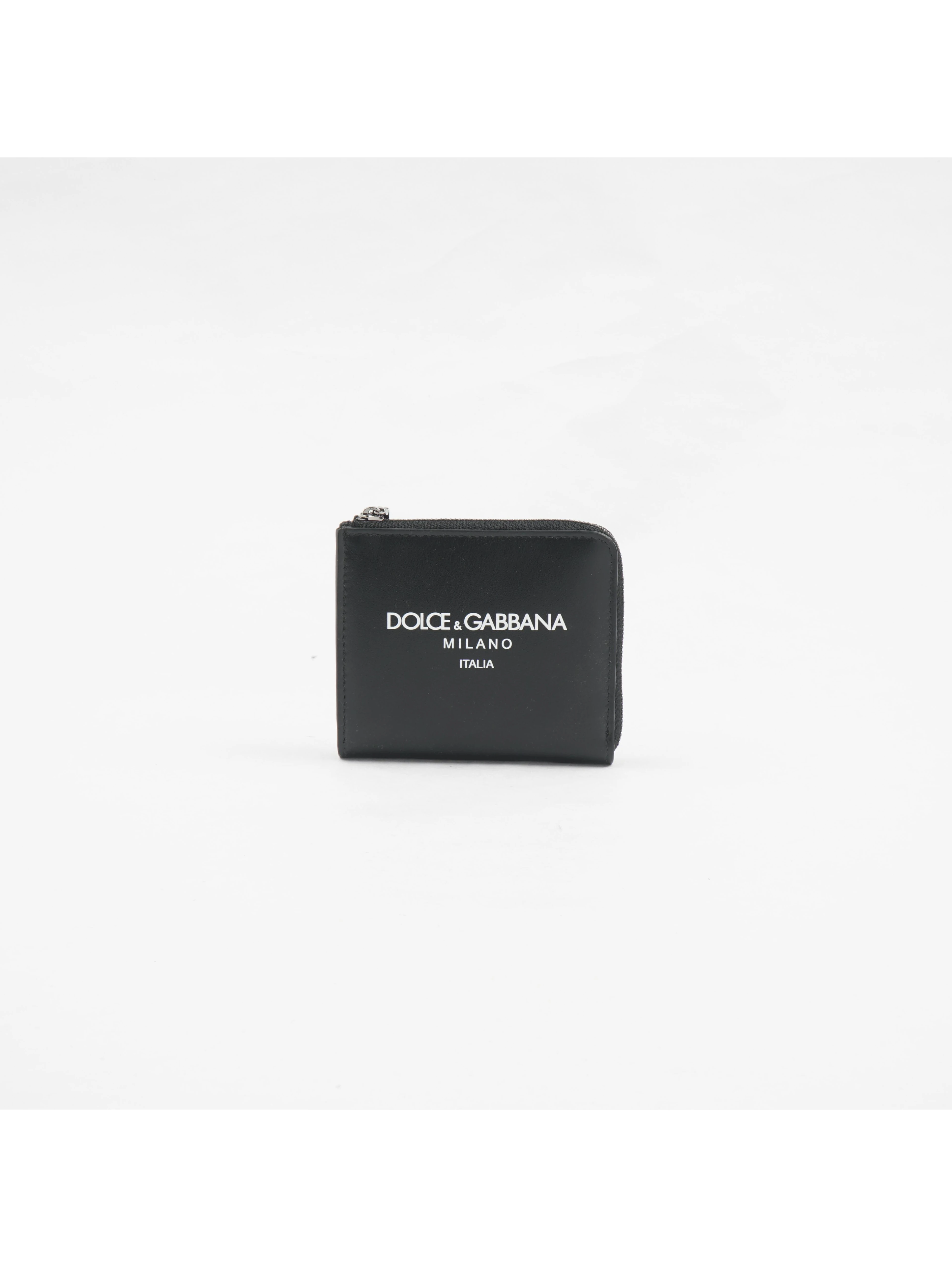 Black calf leather logo-print zip-around card holder.