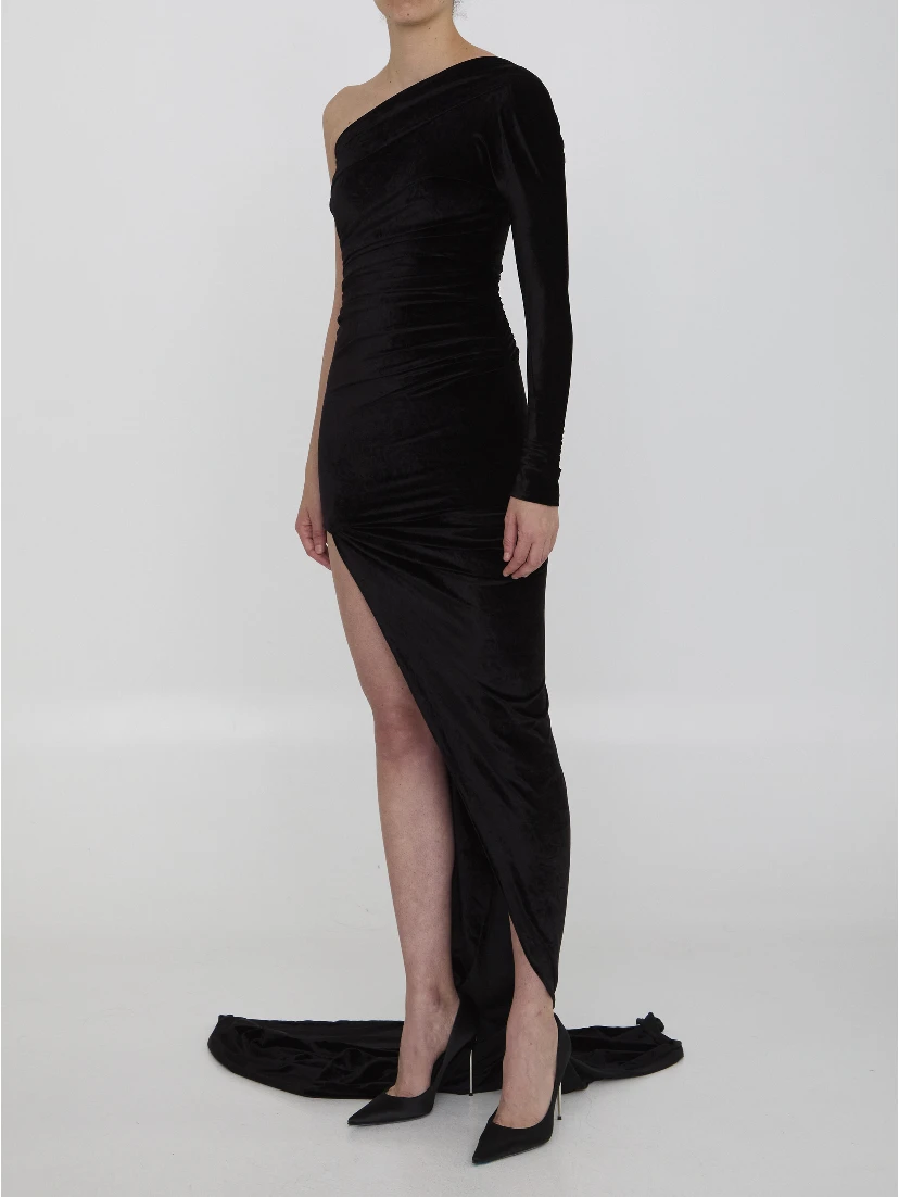 Asymmetric dress