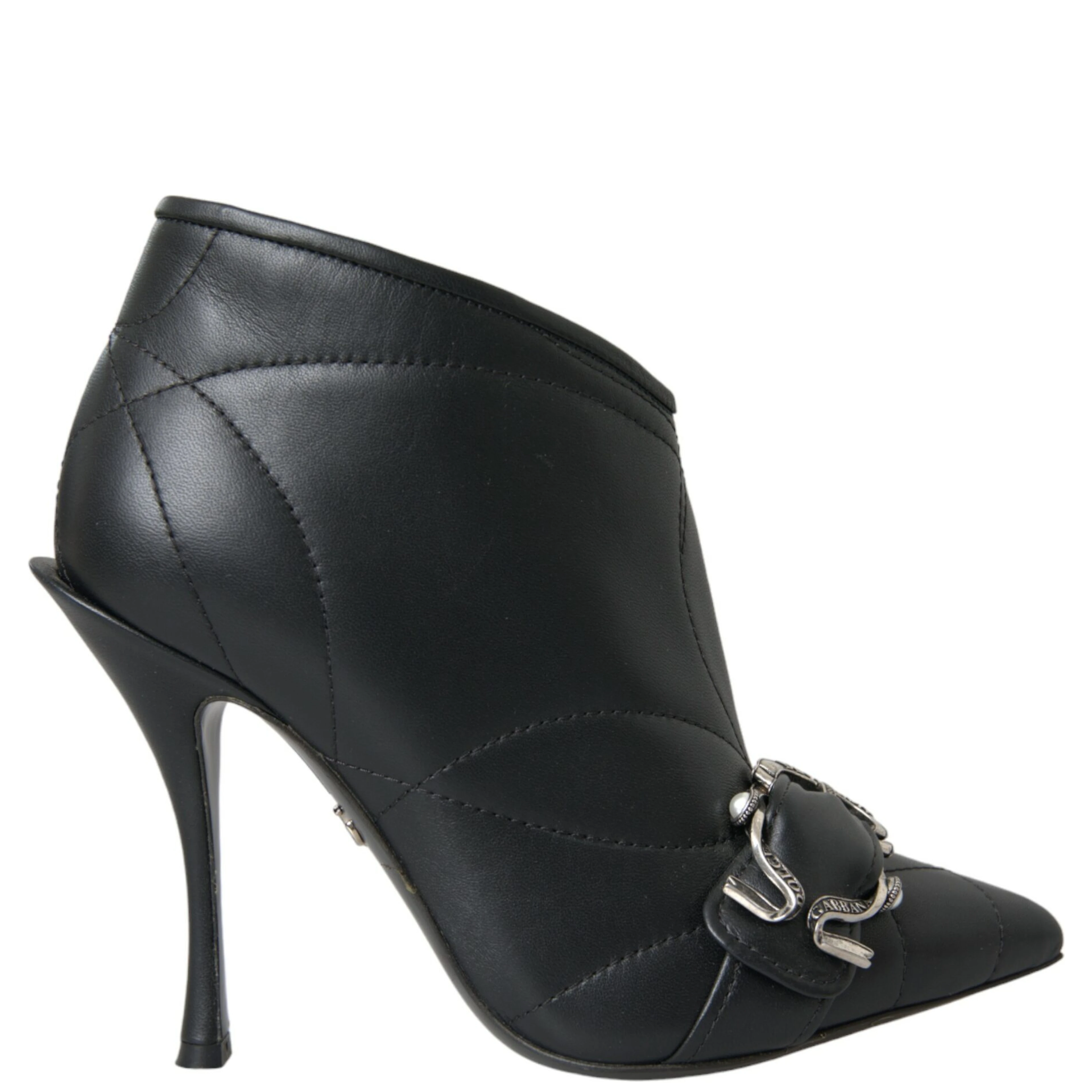 Black Devotion Quilted Buckled Boots Shoes