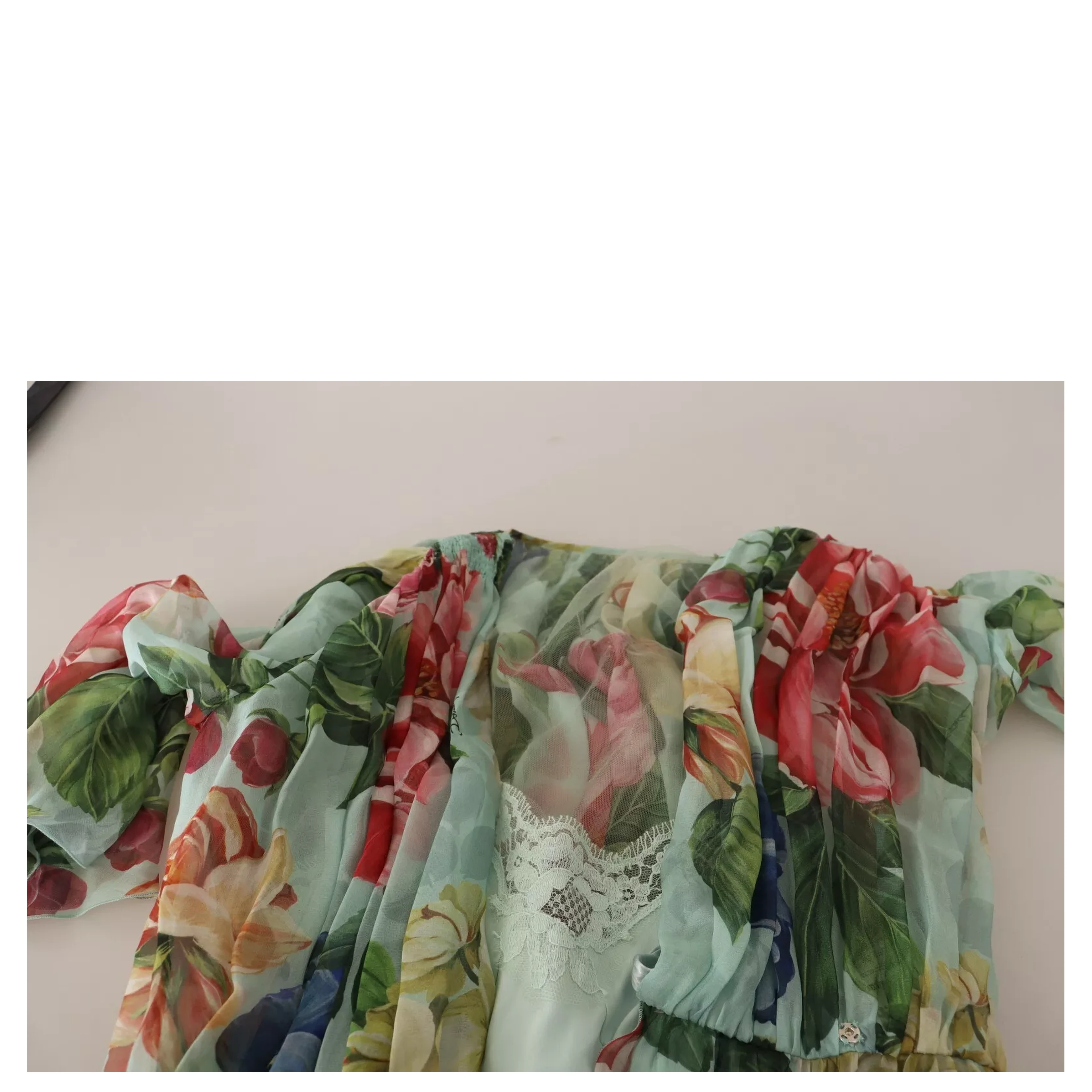Green Floral Long Sleeve V-neck Midi Dress