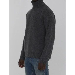 Wool jumper