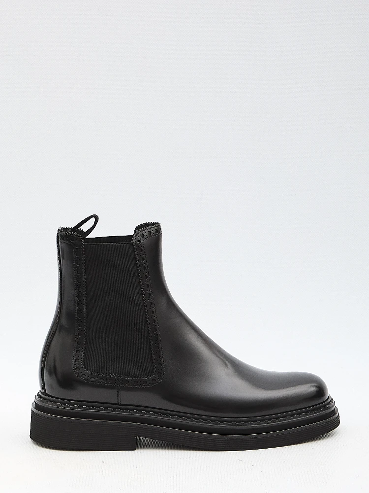 Day Classic Chelsea boots