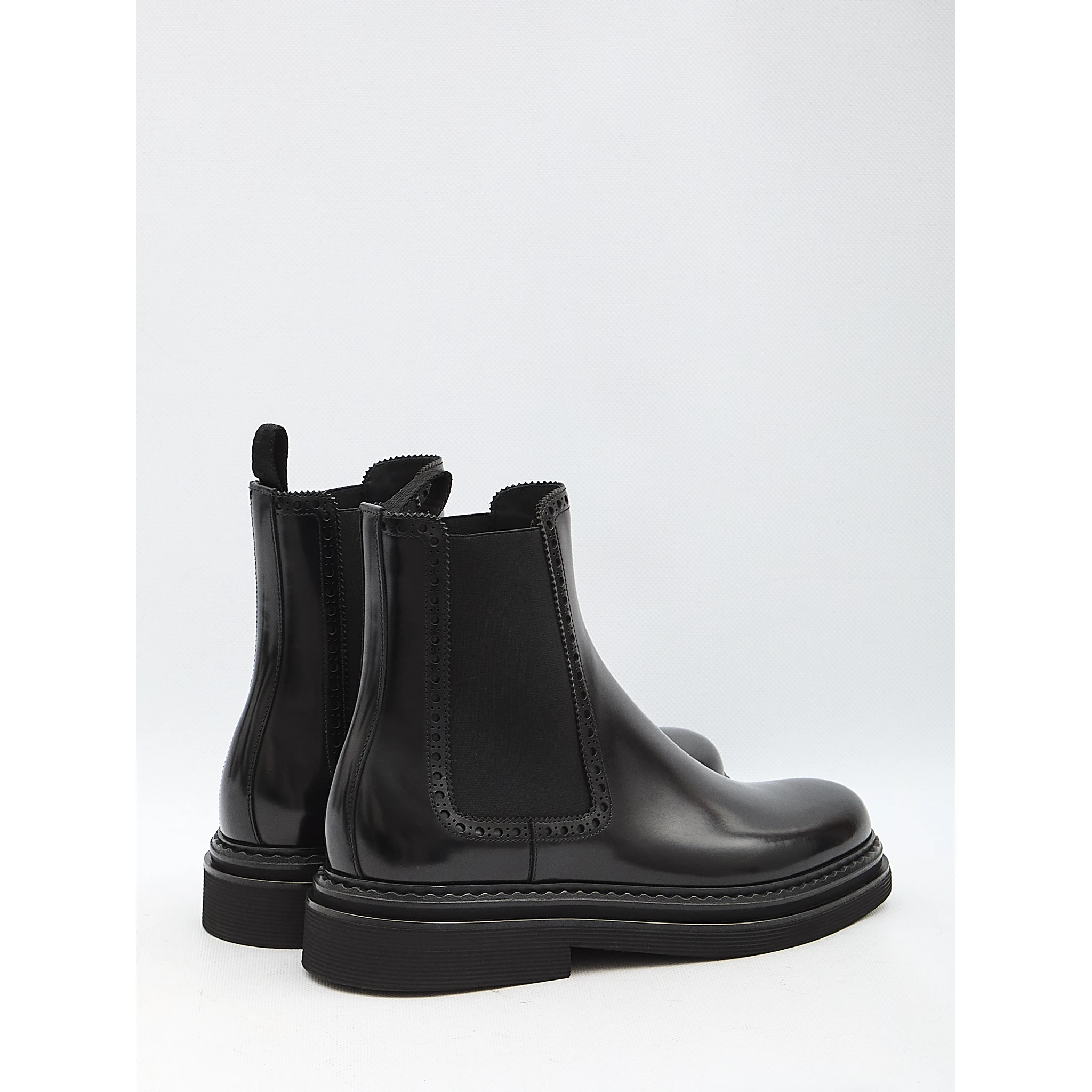 Day Classic Chelsea boots