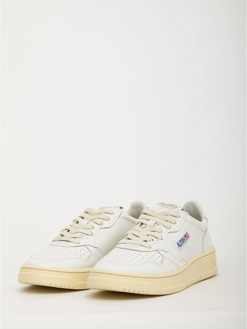 Autry 01 low-top sneaker