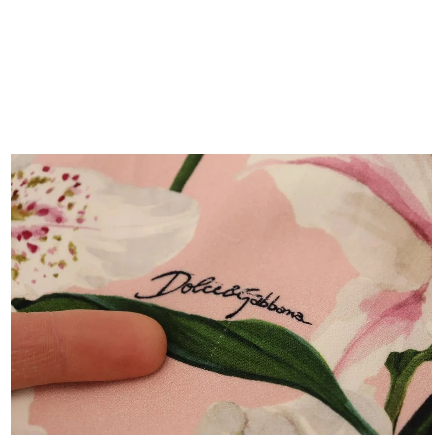 Pink Lily Viscose Sheath Knee Length Dress