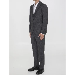 Two-piece suit in virgin wool