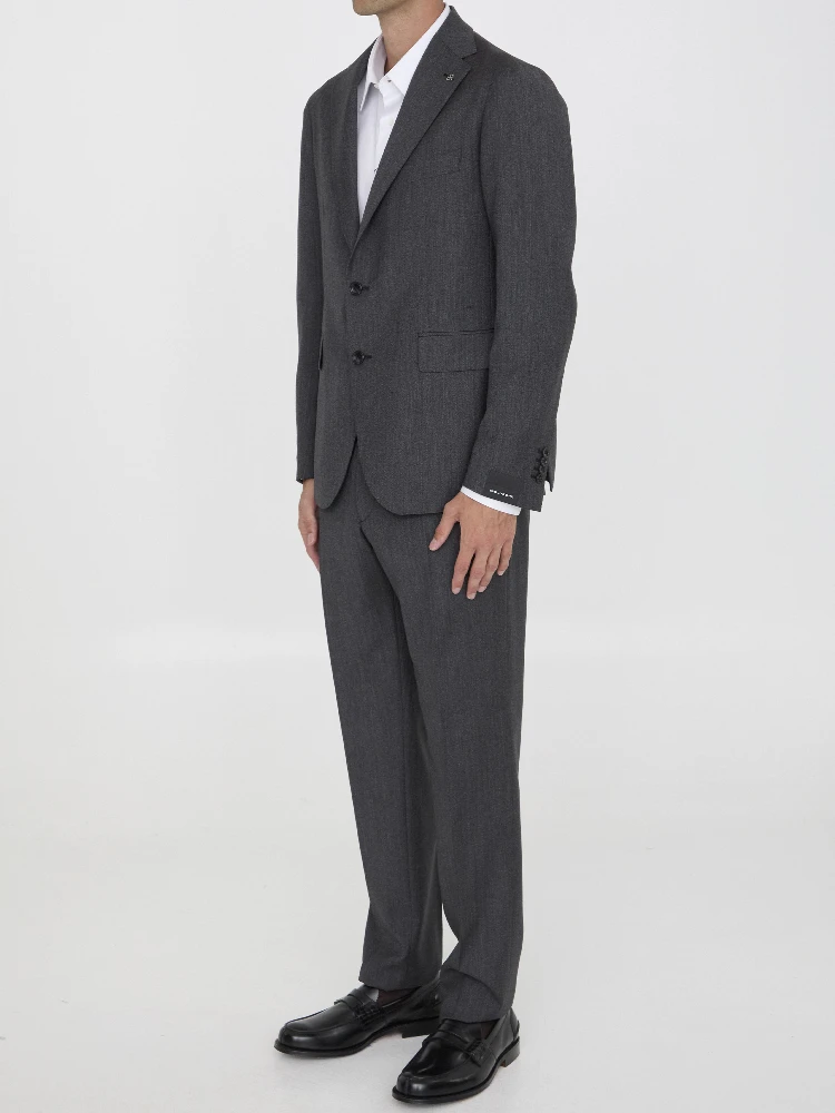 Two-piece suit in virgin wool alternative
