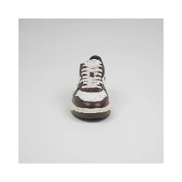 Medalist Leather Low-top Sneaker