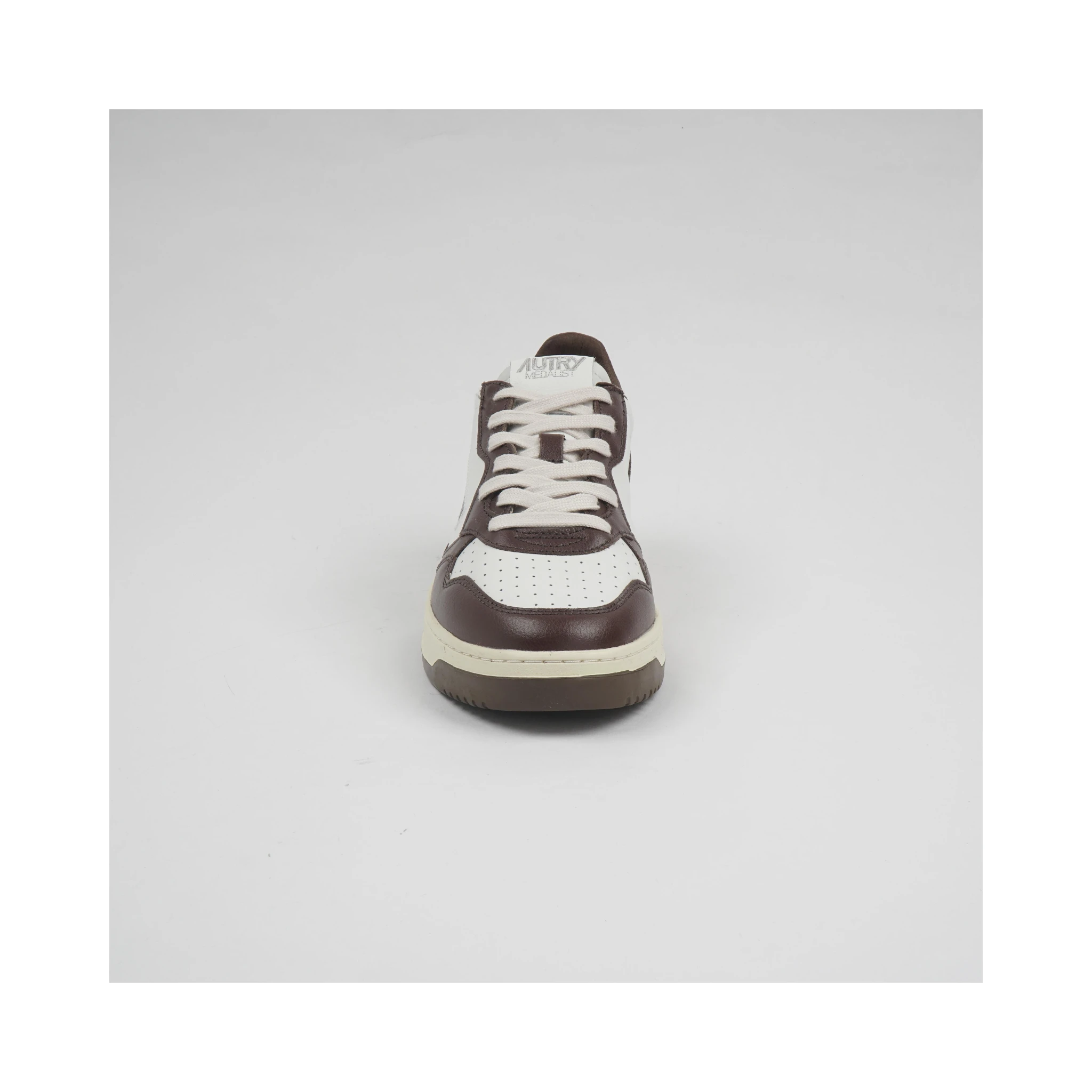 Medalist Leather Low-top Sneaker