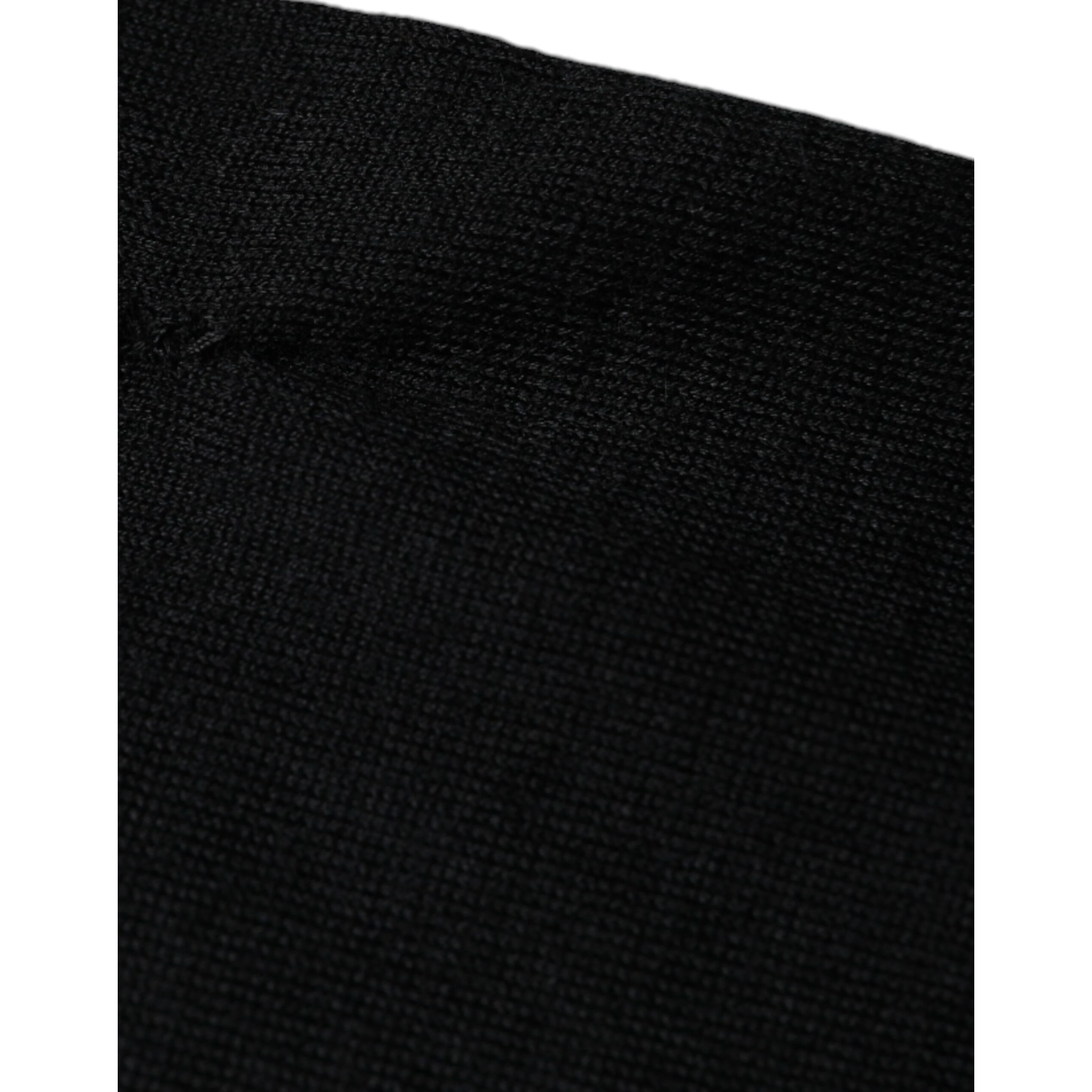 Black Cashmere Crew Neck Pullover Sweater