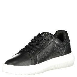 Men's low-top sneakers in black