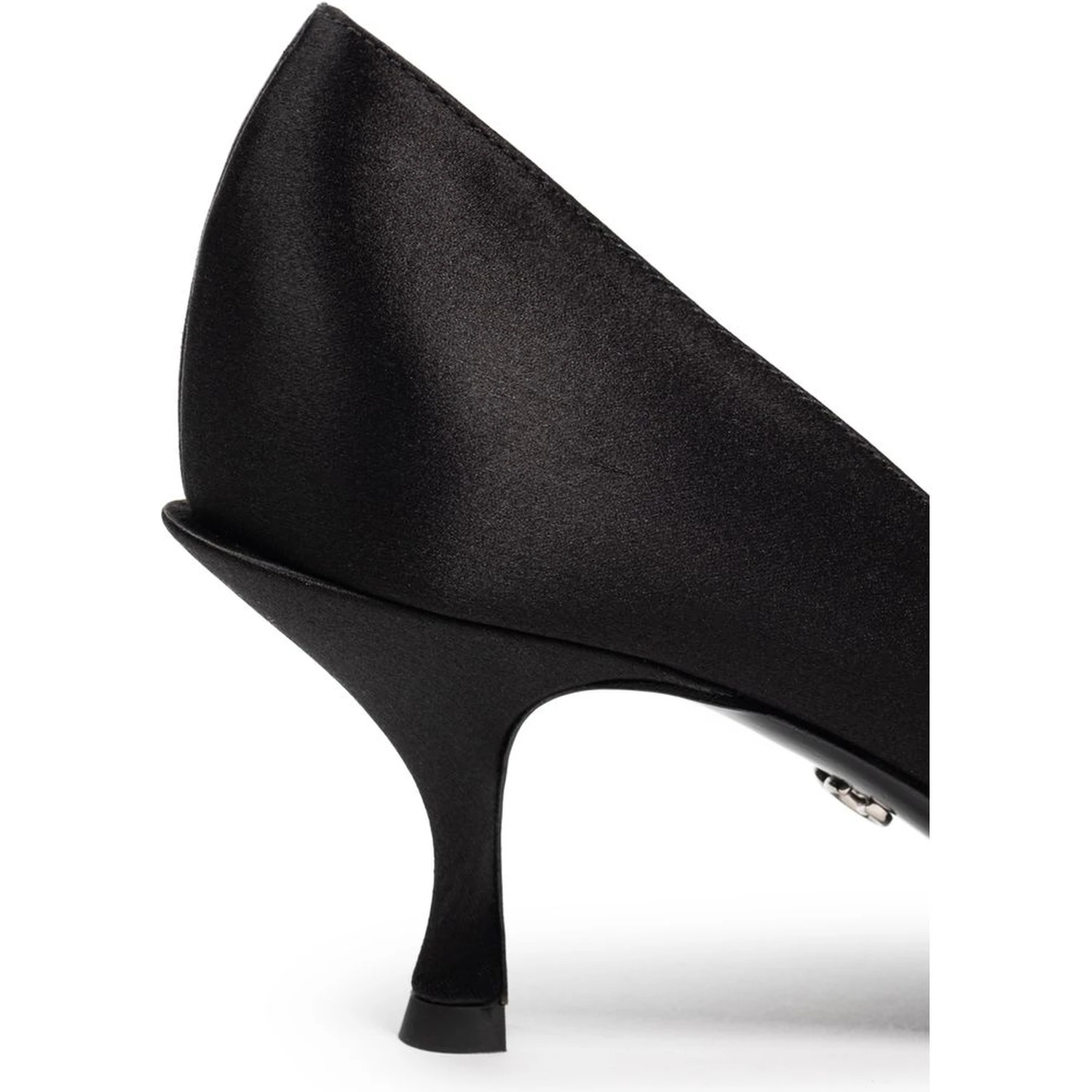 Black Viscose Pumps
