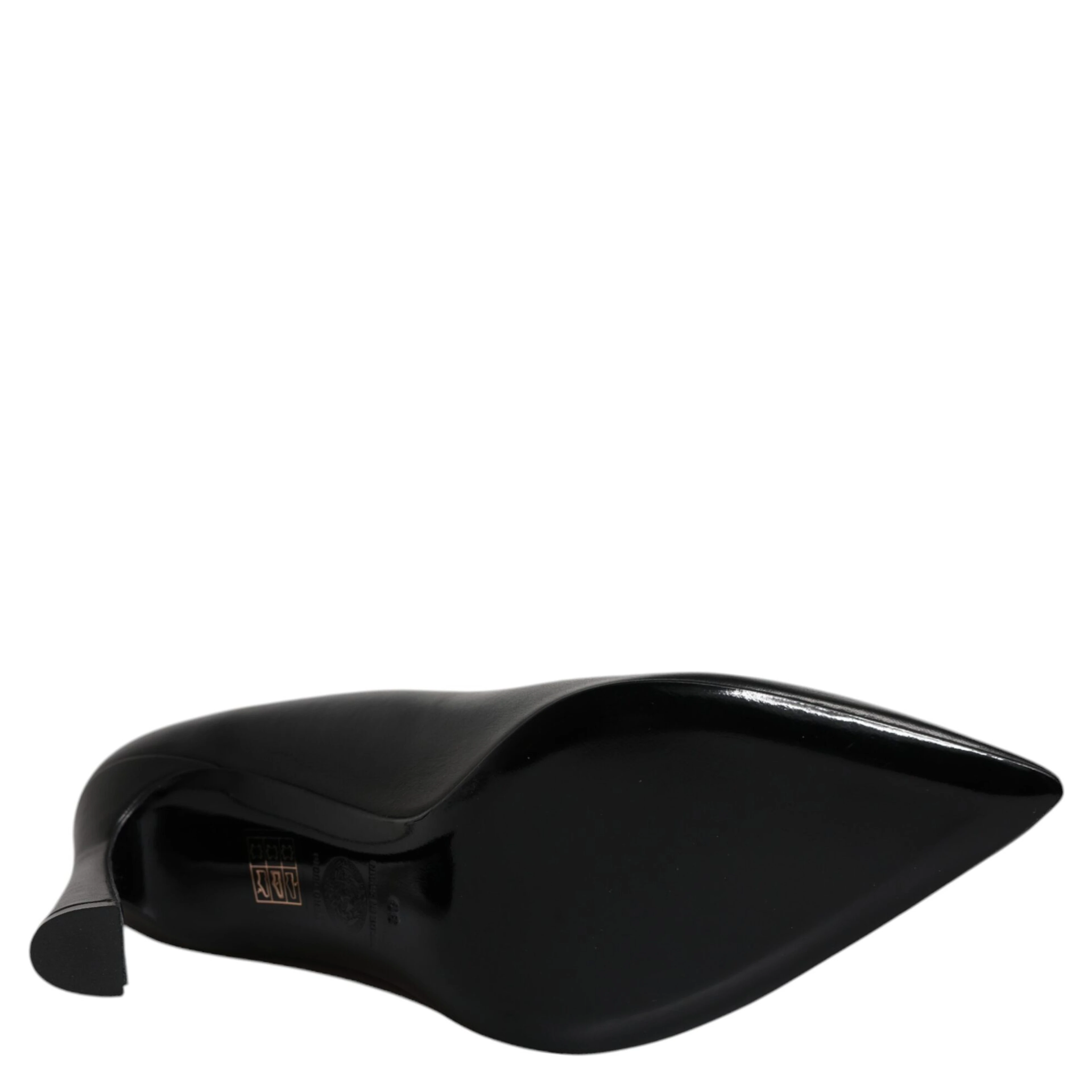 Black Leather Logo Plaque High Heels Pumps Shoes