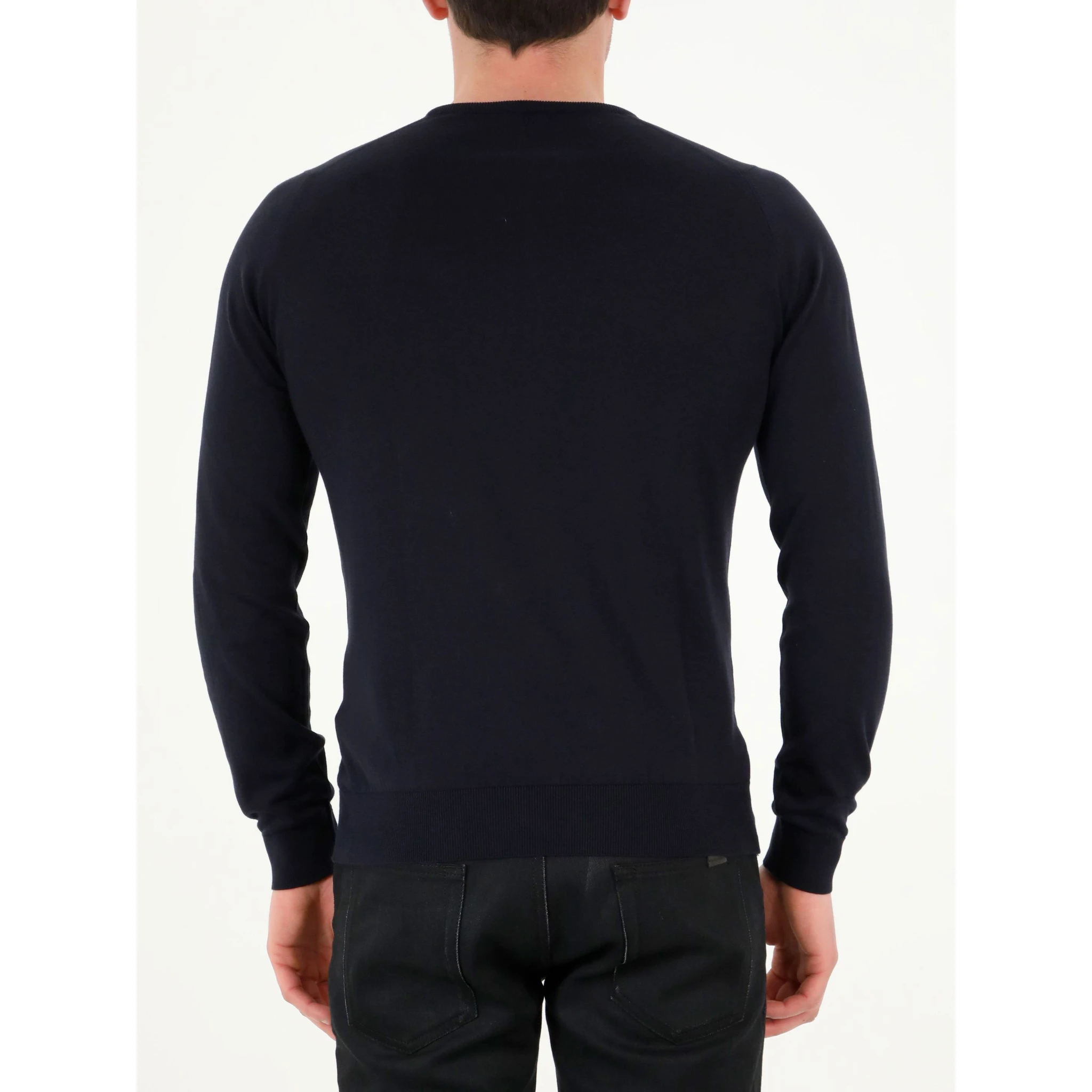 Hatfield pullover