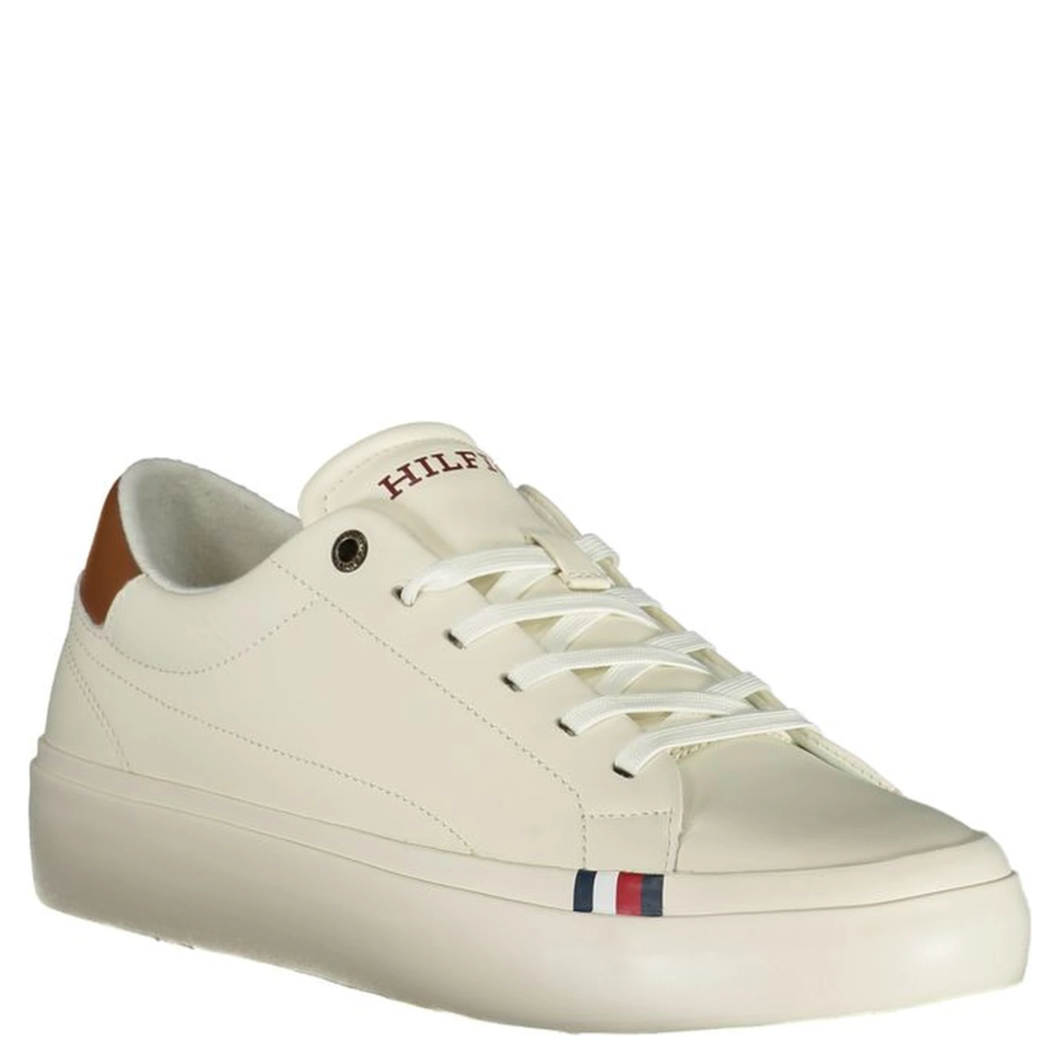 Low-top sneakers