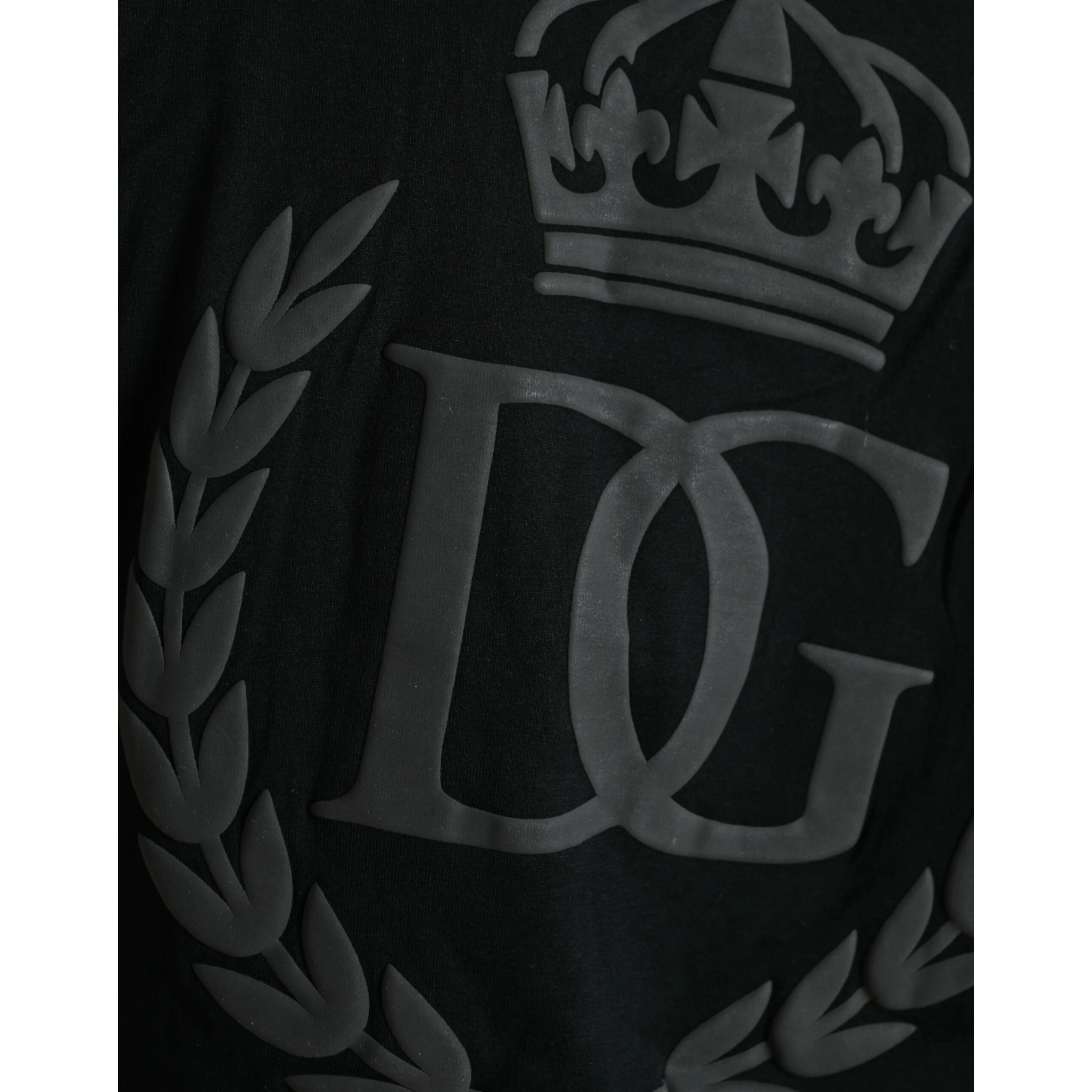 Black Logo Embossed Crew Neck Short Sleeves T-shirt