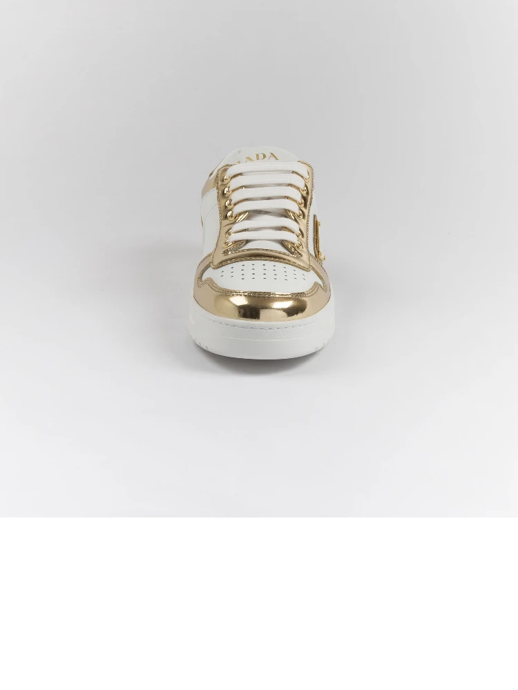 Downtown leather low-top sneaker alternative