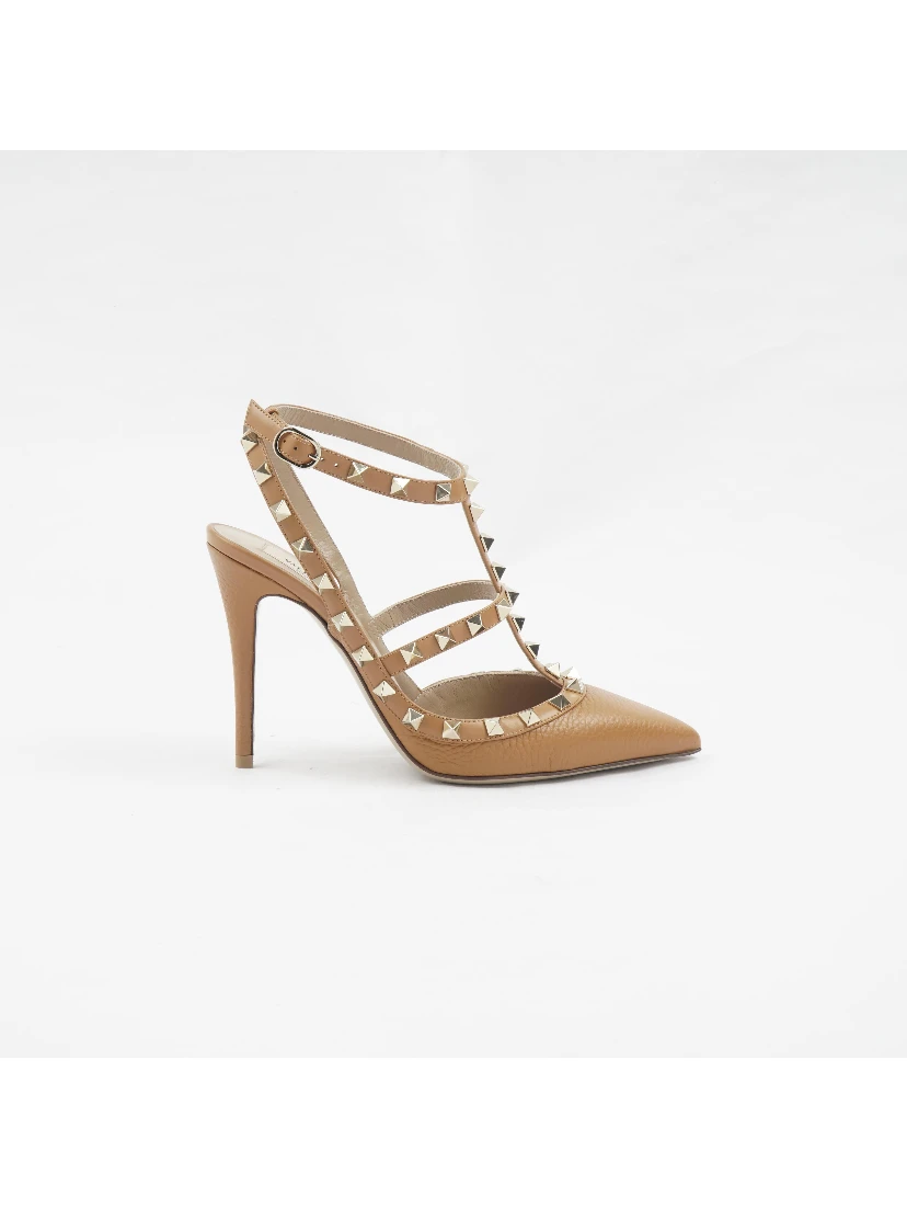 Rockstud ankle strap pumps