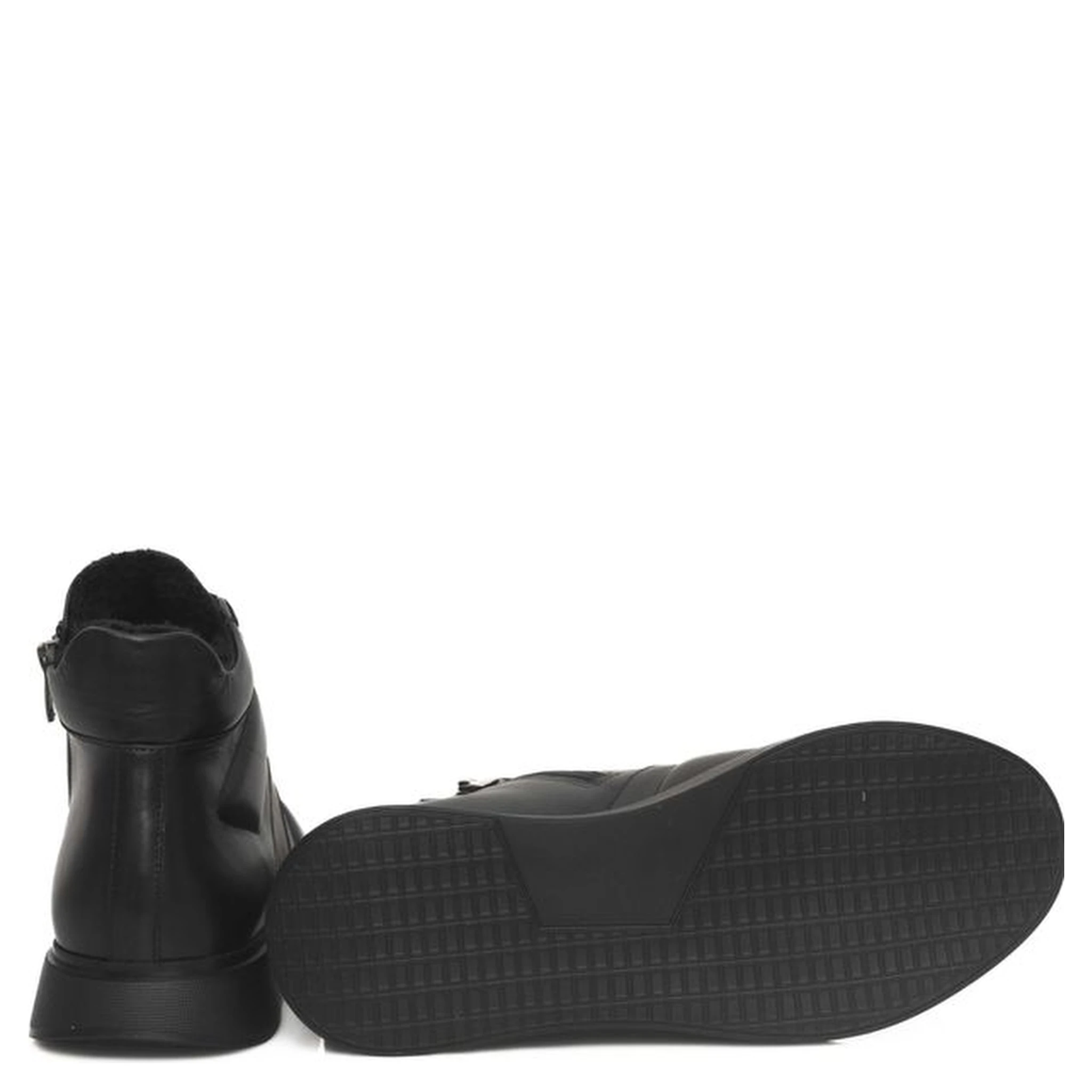 Black Cowhide Sneaker