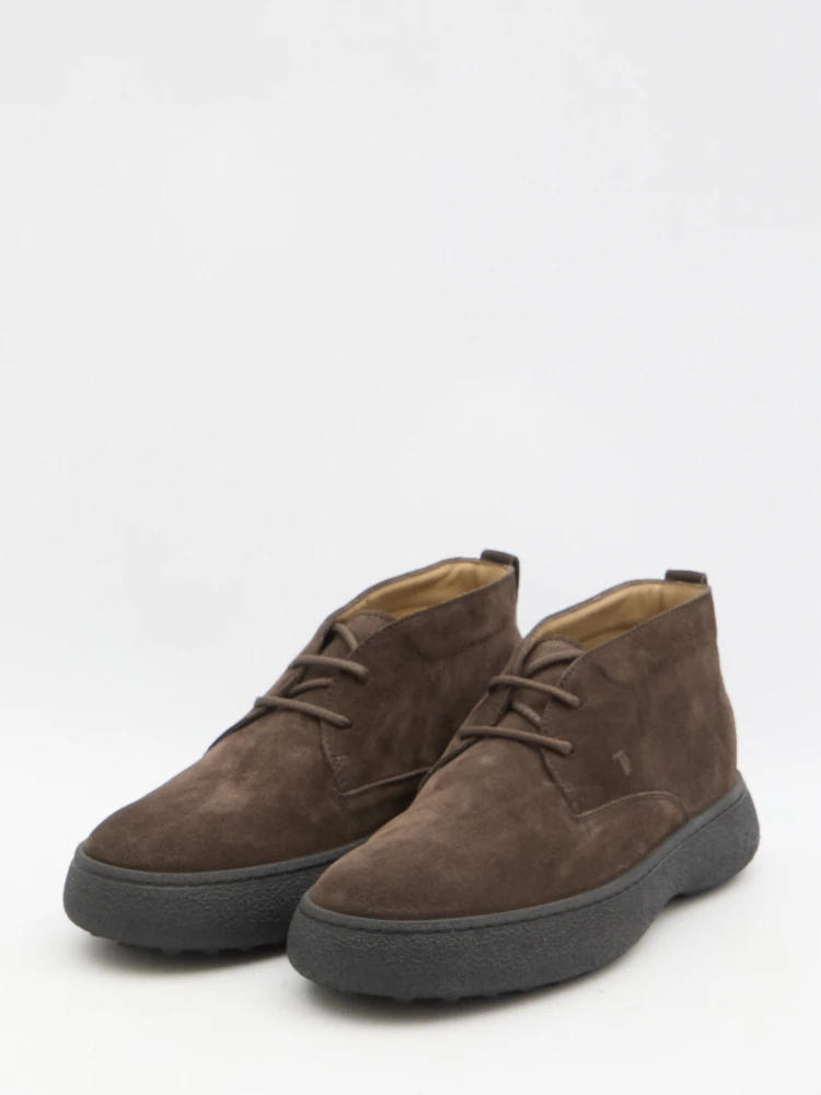 Desert boots in suede alternative