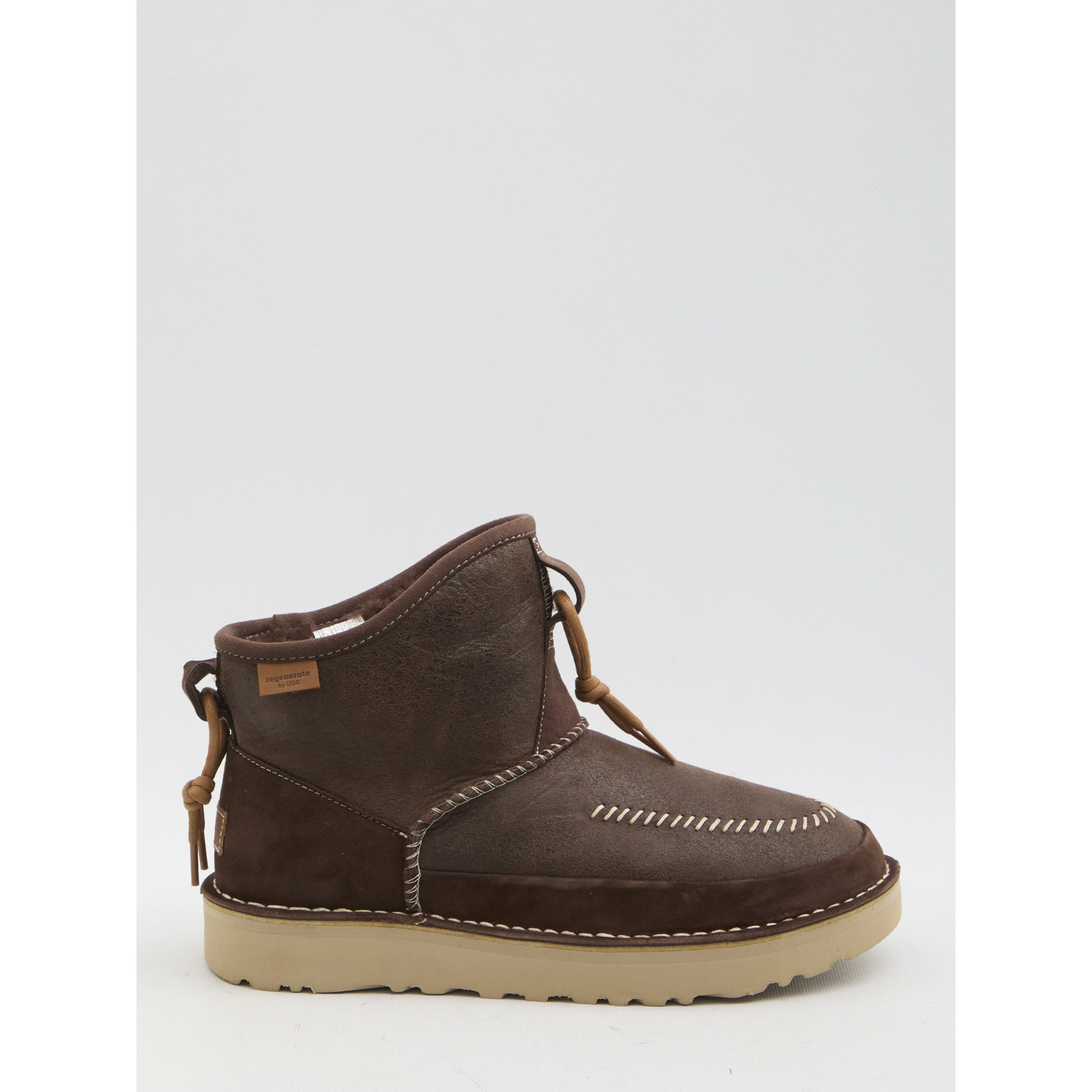Campfire Crafted Regenerate boots