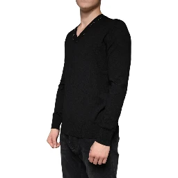 Black Embellished V-neck Pullover Sweater