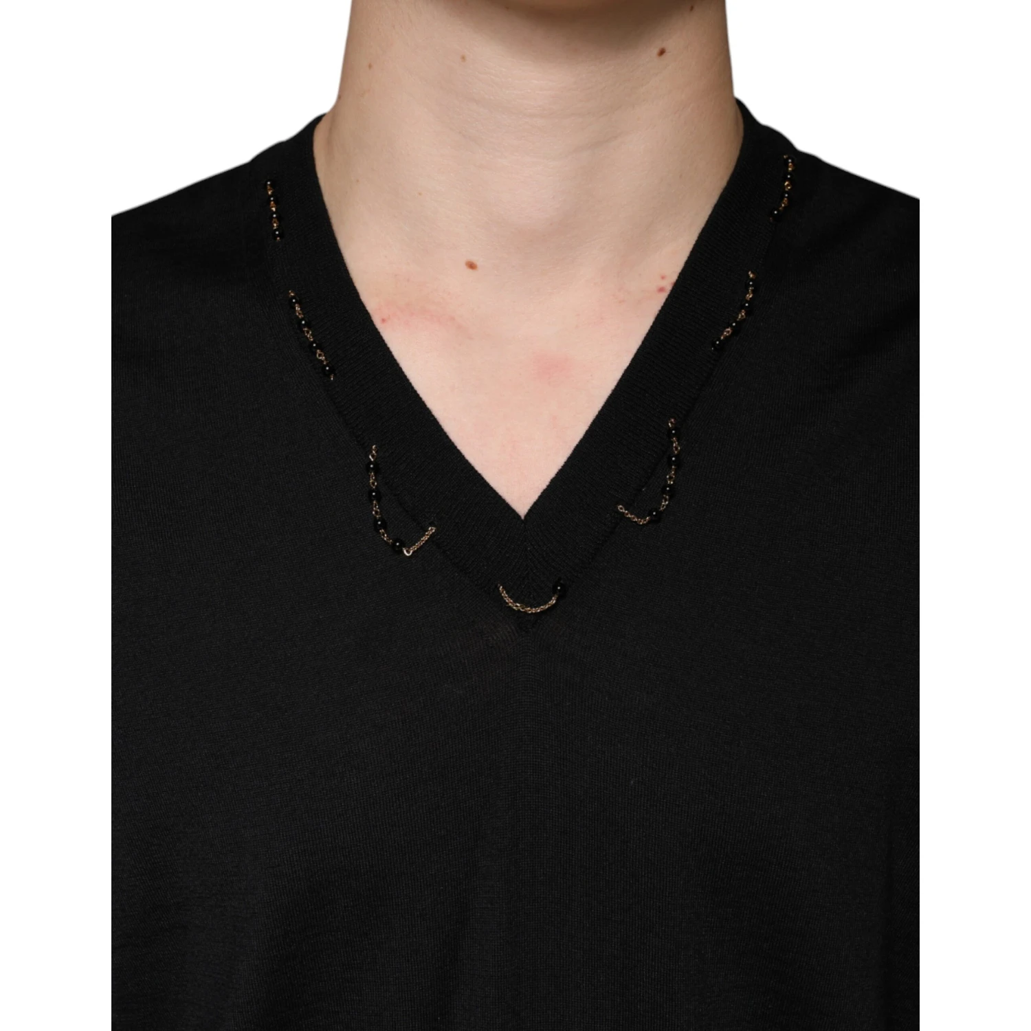 Black Embellished V-neck Pullover Sweater