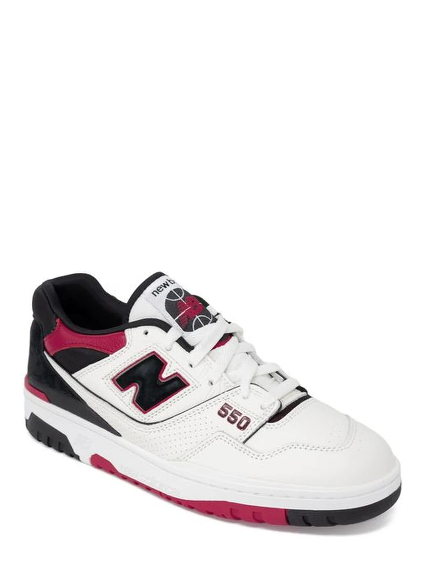 550 panelled-design sneakers