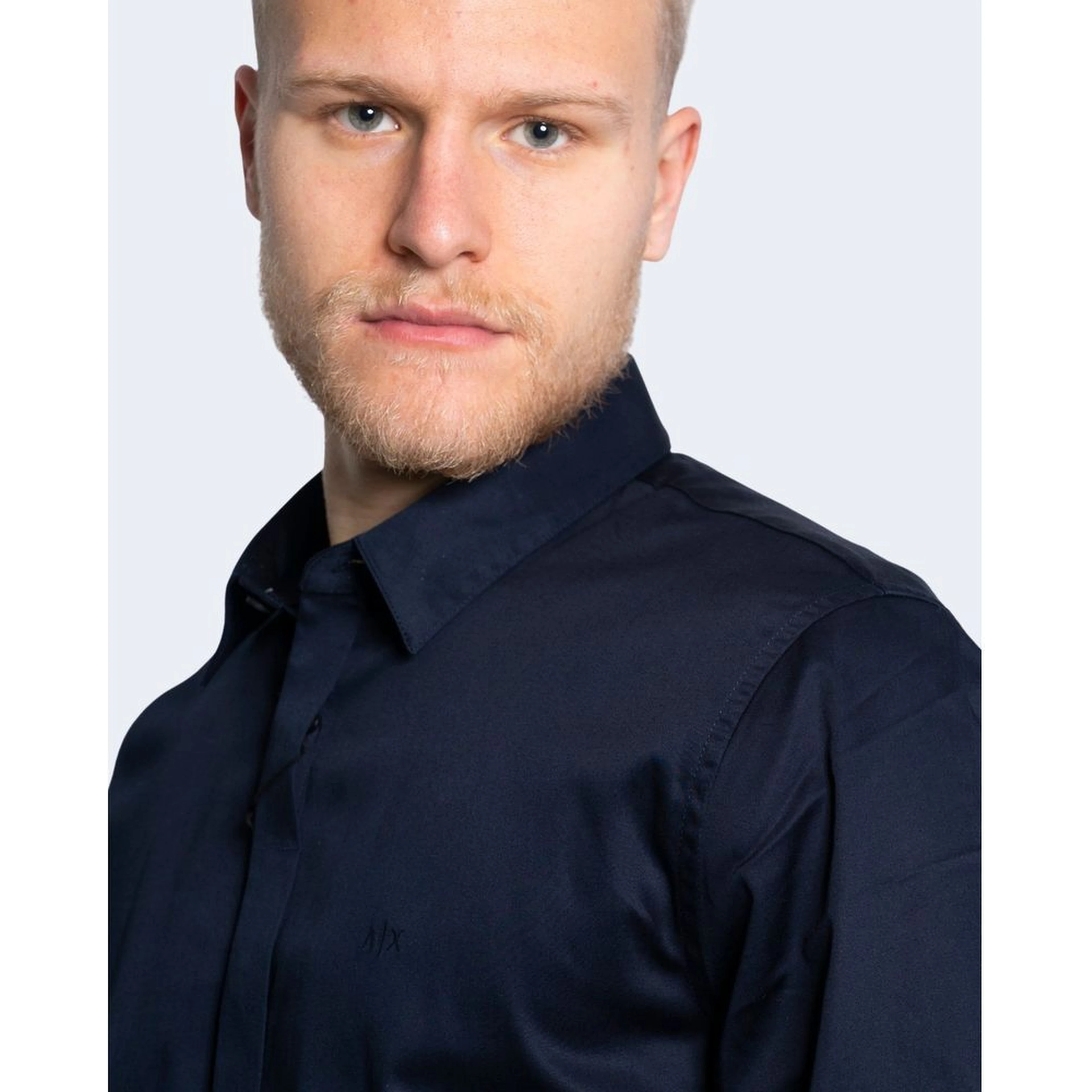 Men's long-sleeved shirt